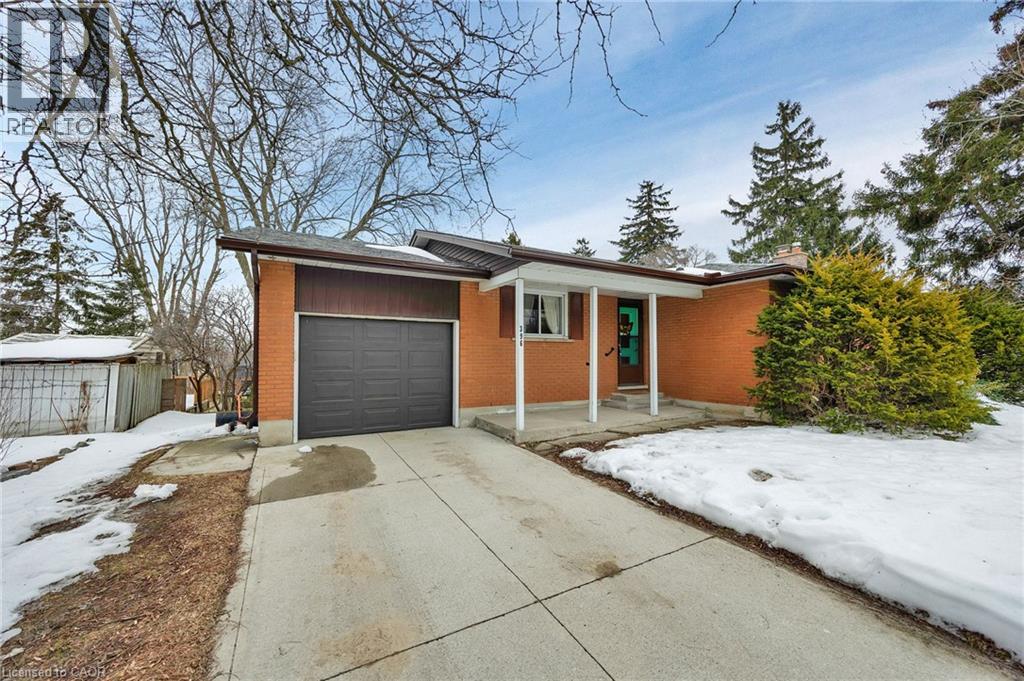 396 Fischer Hallman Road, Kitchener, Ontario  N2M 4Y1 - Photo 1 - 40810766