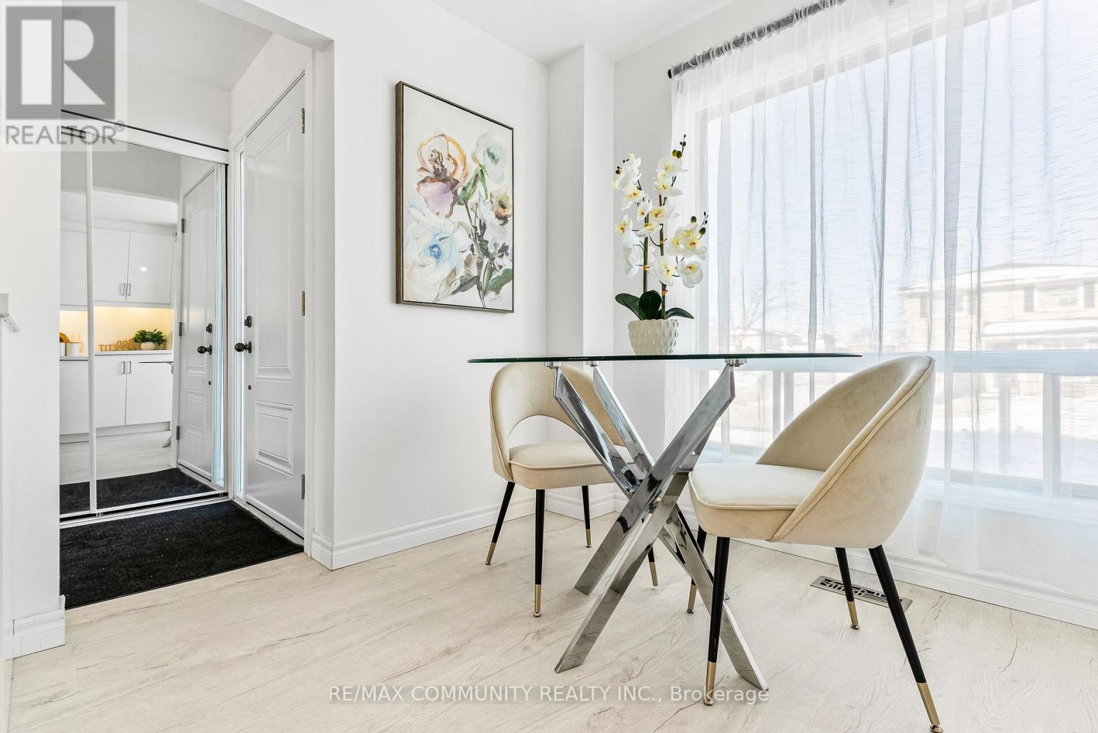 42 Kay Drive, Toronto, Ontario  M9V 4V6 - Photo 36 - W12864068