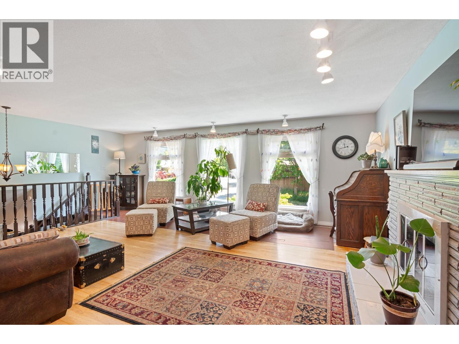 188 Walden Crescent, Penticton, British Columbia  V2A 1R7 - Photo 3 - 10378660