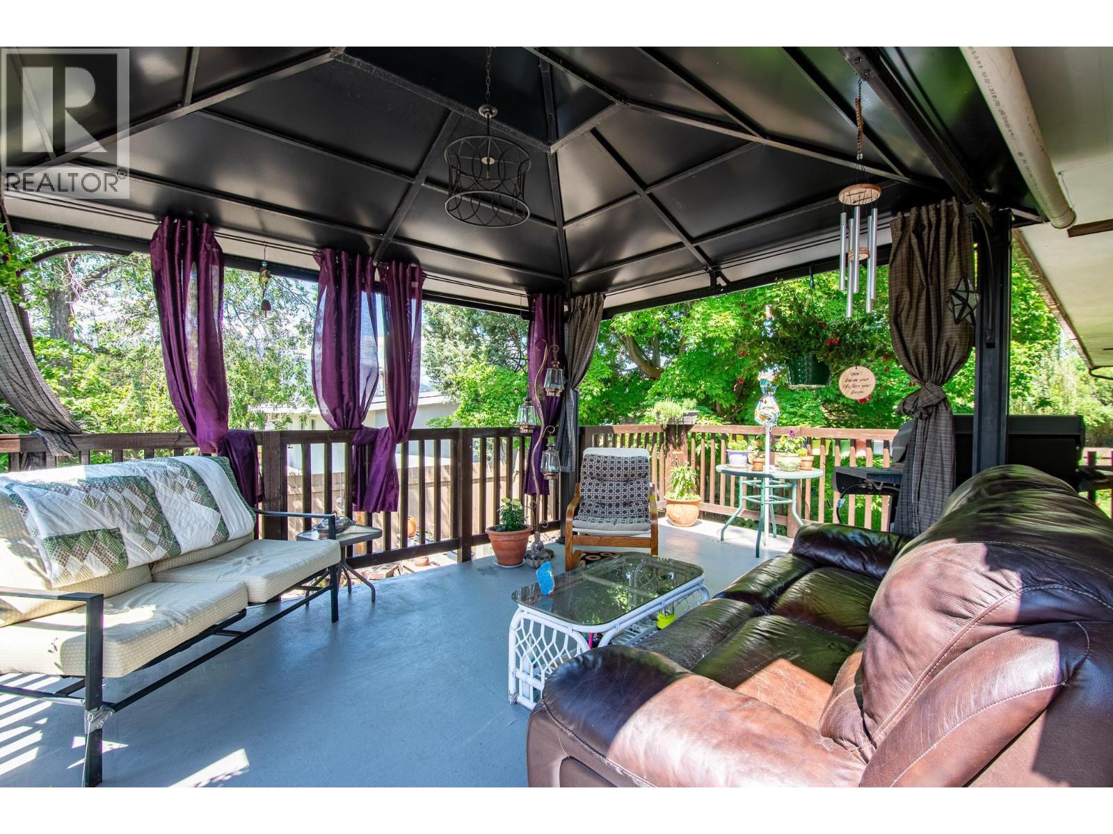 188 Walden Crescent, Penticton, British Columbia  V2A 1R7 - Photo 5 - 10378660