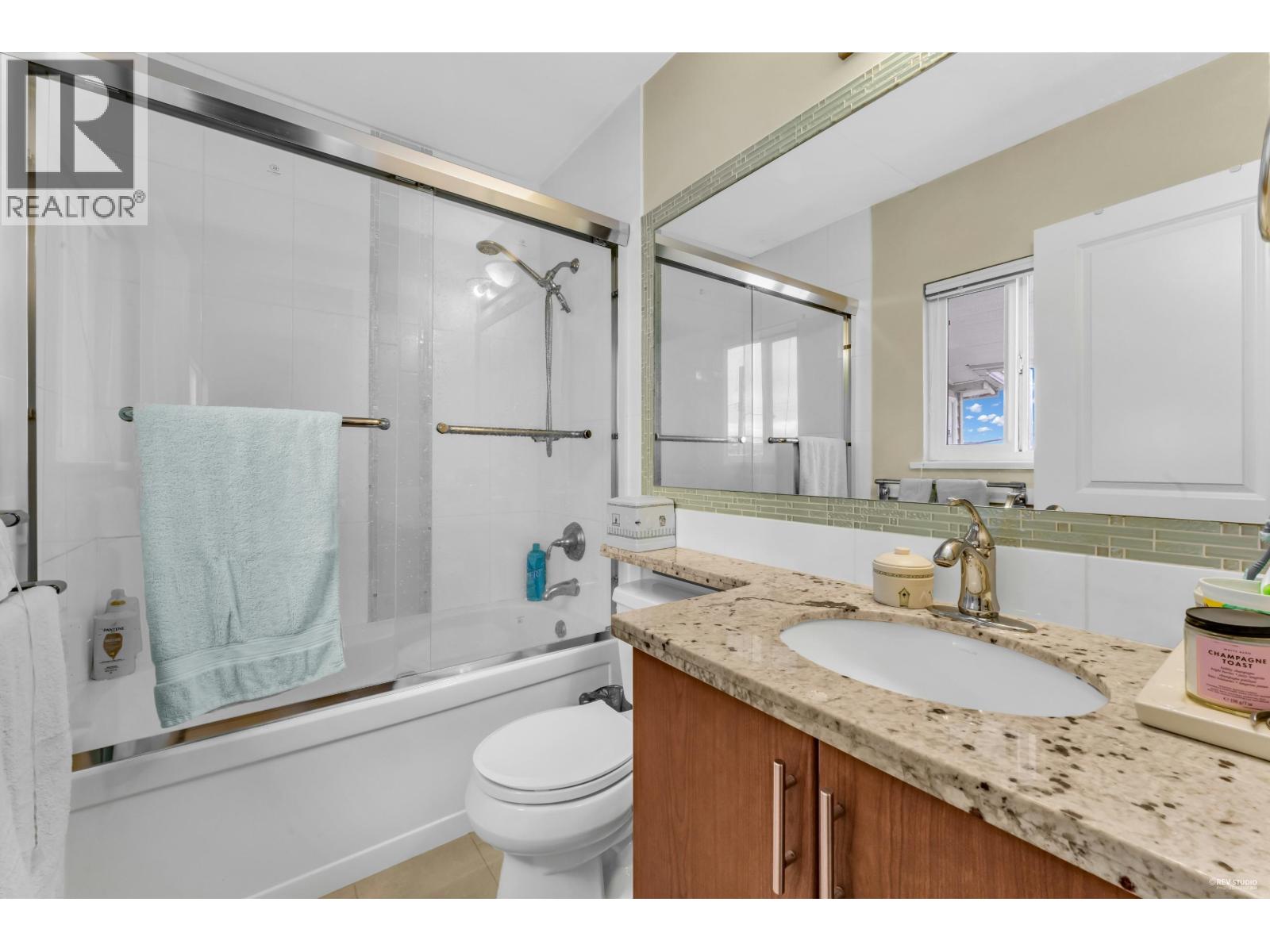 3951 Slocan Street, Vancouver, British Columbia  V5R 1Y7 - Photo 12 - R3097741