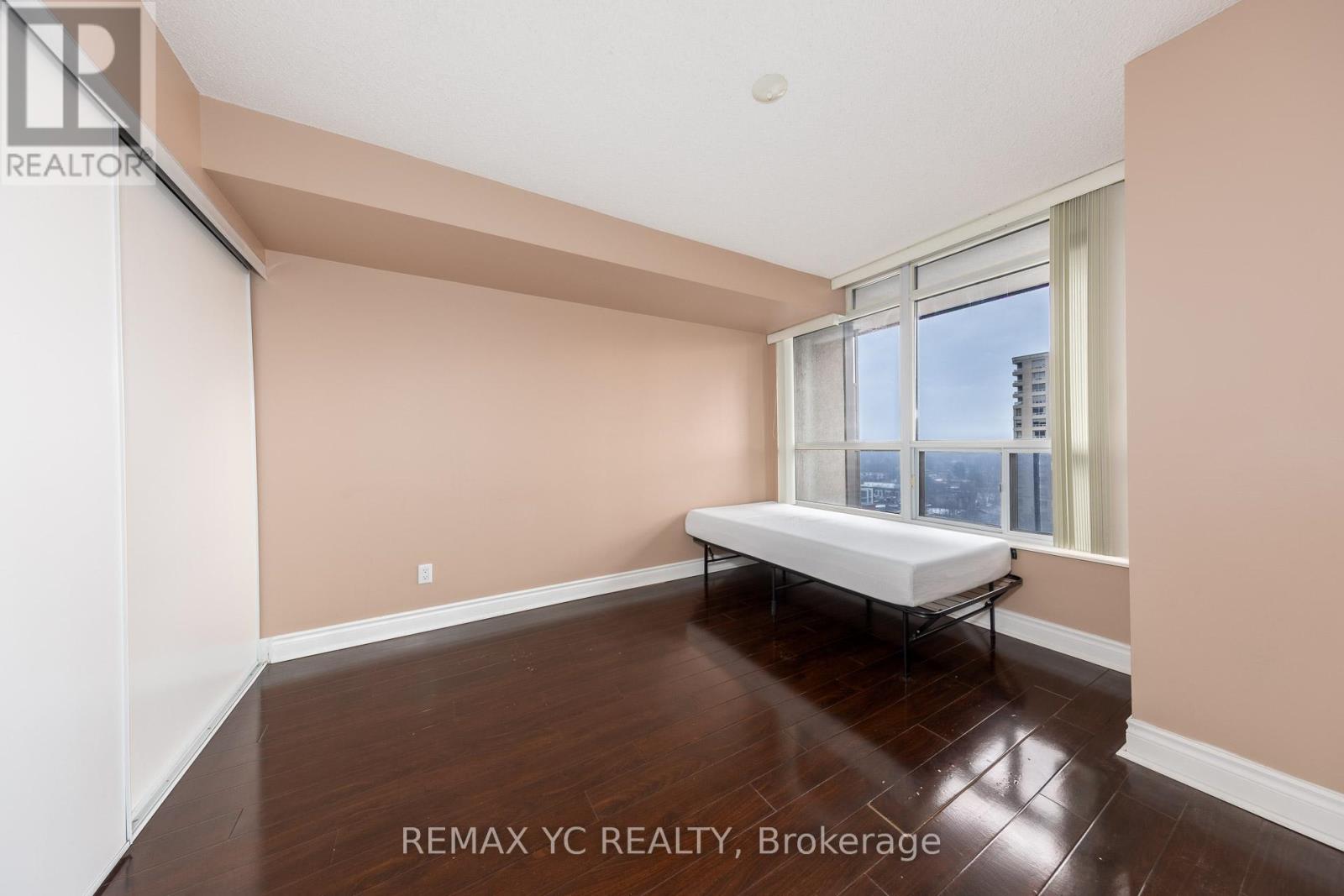 1407 - 10 Northtown Way, Toronto, Ontario  M2N 7L4 - Photo 13 - C12864116