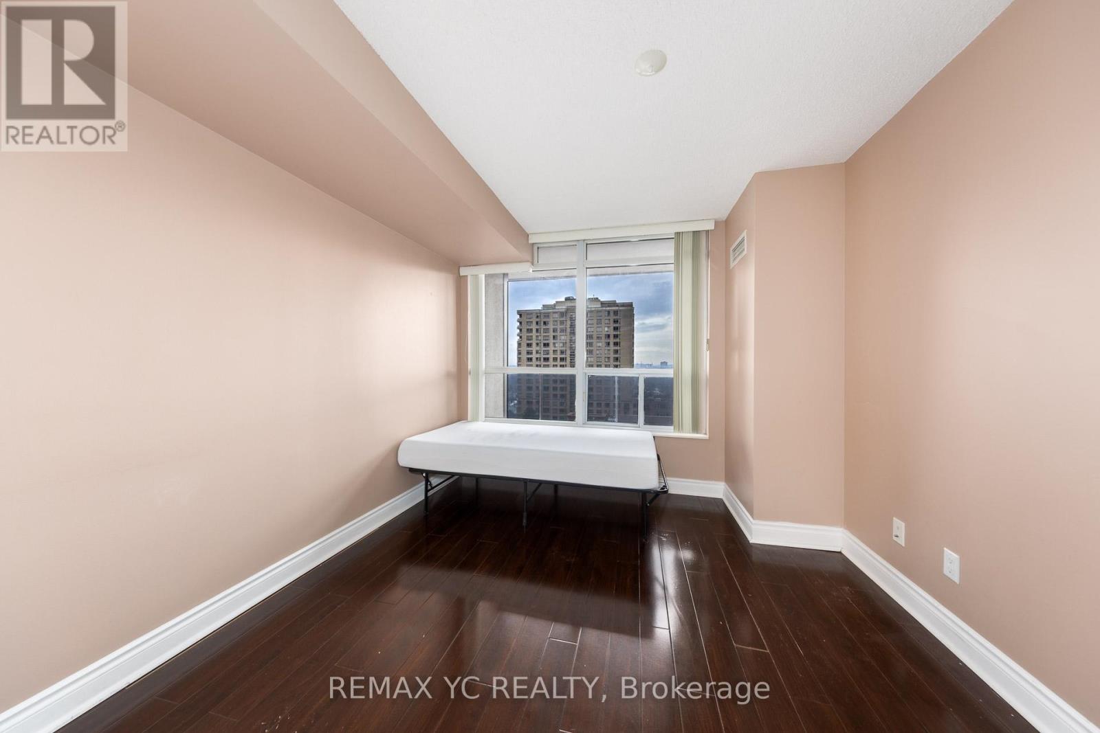 1407 - 10 Northtown Way, Toronto, Ontario  M2N 7L4 - Photo 14 - C12864116