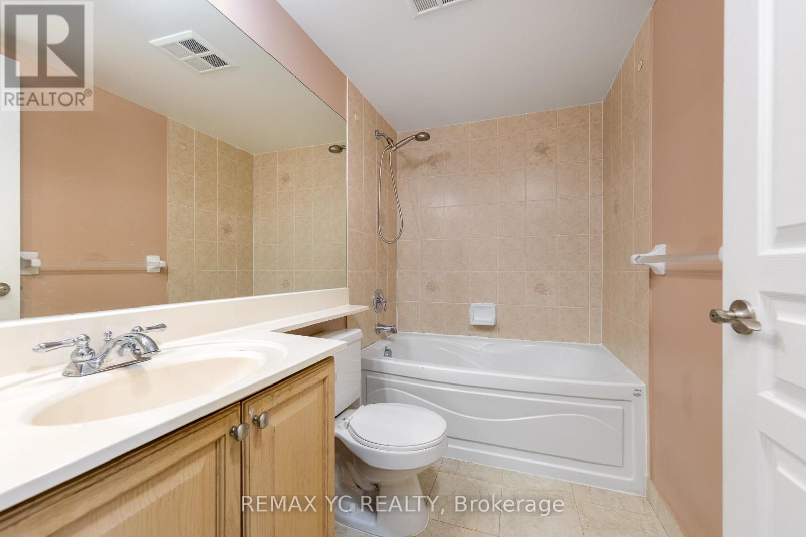 1407 - 10 Northtown Way, Toronto, Ontario  M2N 7L4 - Photo 2 - C12864116