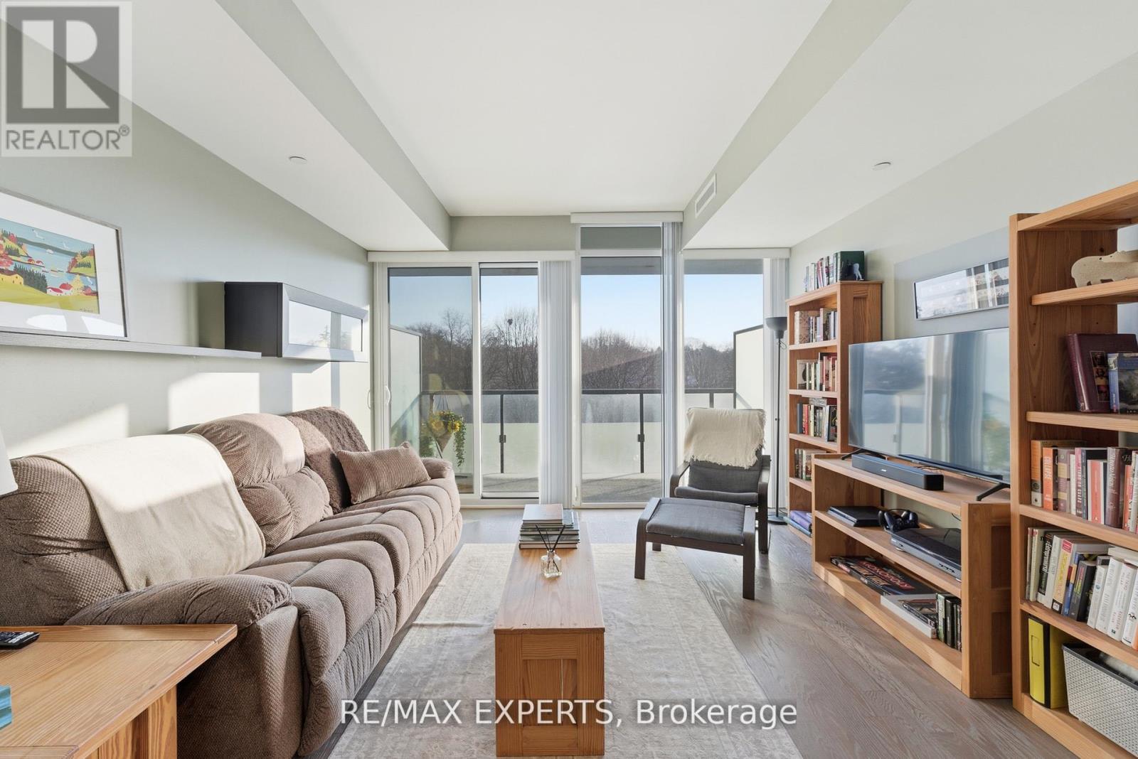 410 - 3018 Yonge Street, Toronto, Ontario  M4N 0A5 - Photo 19 - C12864126