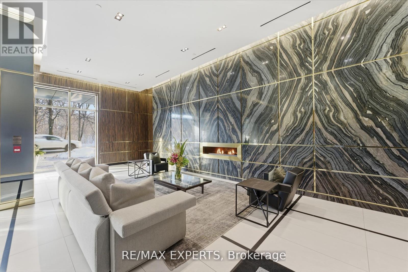 410 - 3018 Yonge Street, Toronto, Ontario  M4N 0A5 - Photo 3 - C12864126