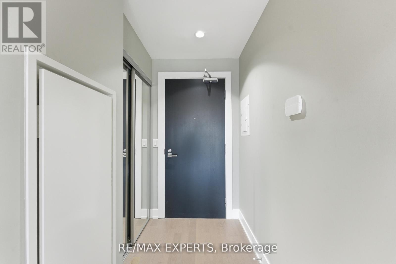 410 - 3018 Yonge Street, Toronto, Ontario  M4N 0A5 - Photo 5 - C12864126