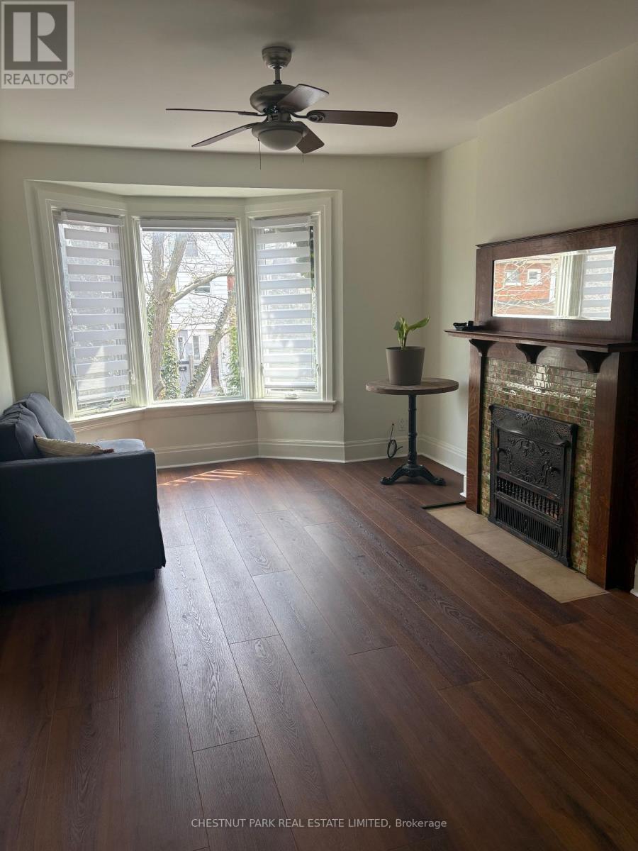 #2 - 684 Shaw Street, Toronto, Ontario  M6G 3L7 - Photo 6 - C12864128