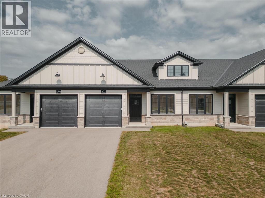 12 WASHINGTON Street Unit# 202, Norwich, Ontario