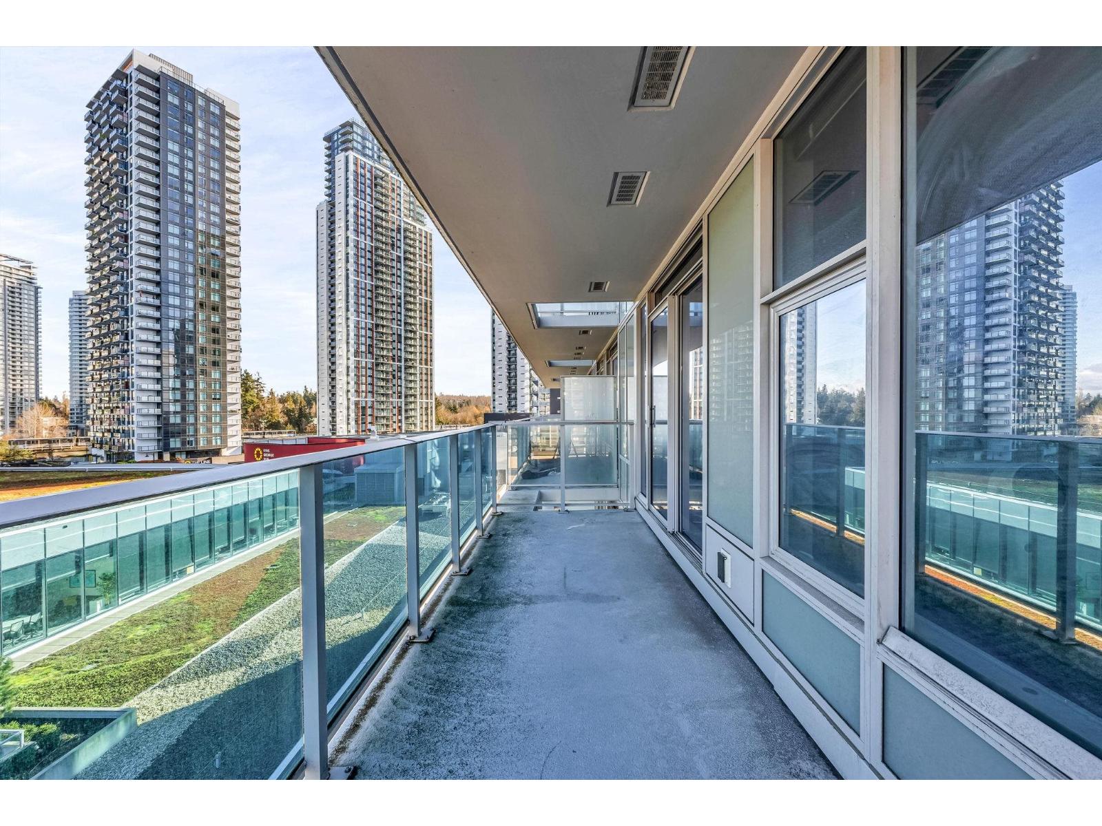 705 13615 Fraser Highway, Surrey, British Columbia  V3T 0P7 - Photo 14 - R3097843