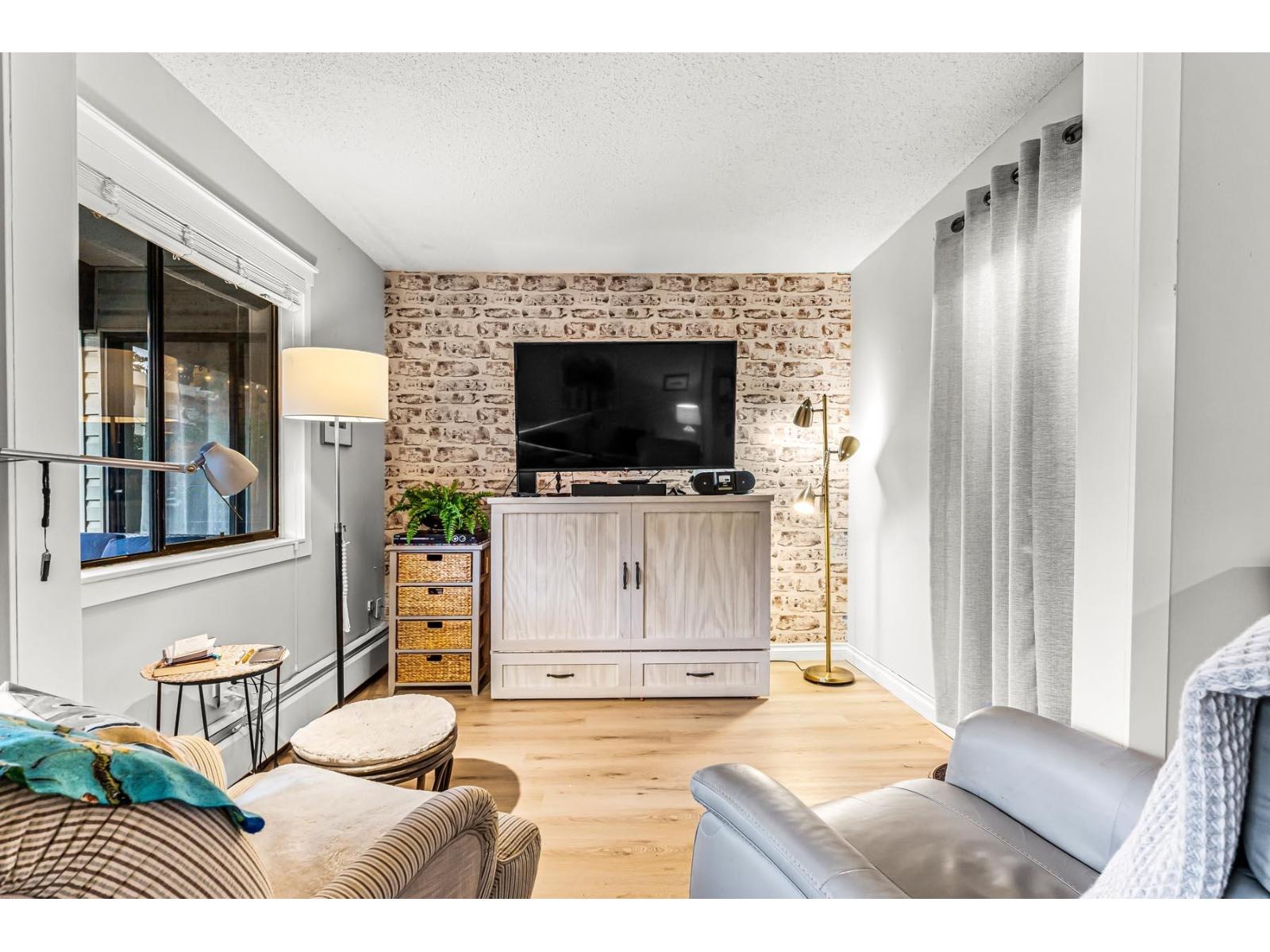 103 1555 Fir Street, White Rock, British Columbia  V4B 4B6 - Photo 10 - R3097878