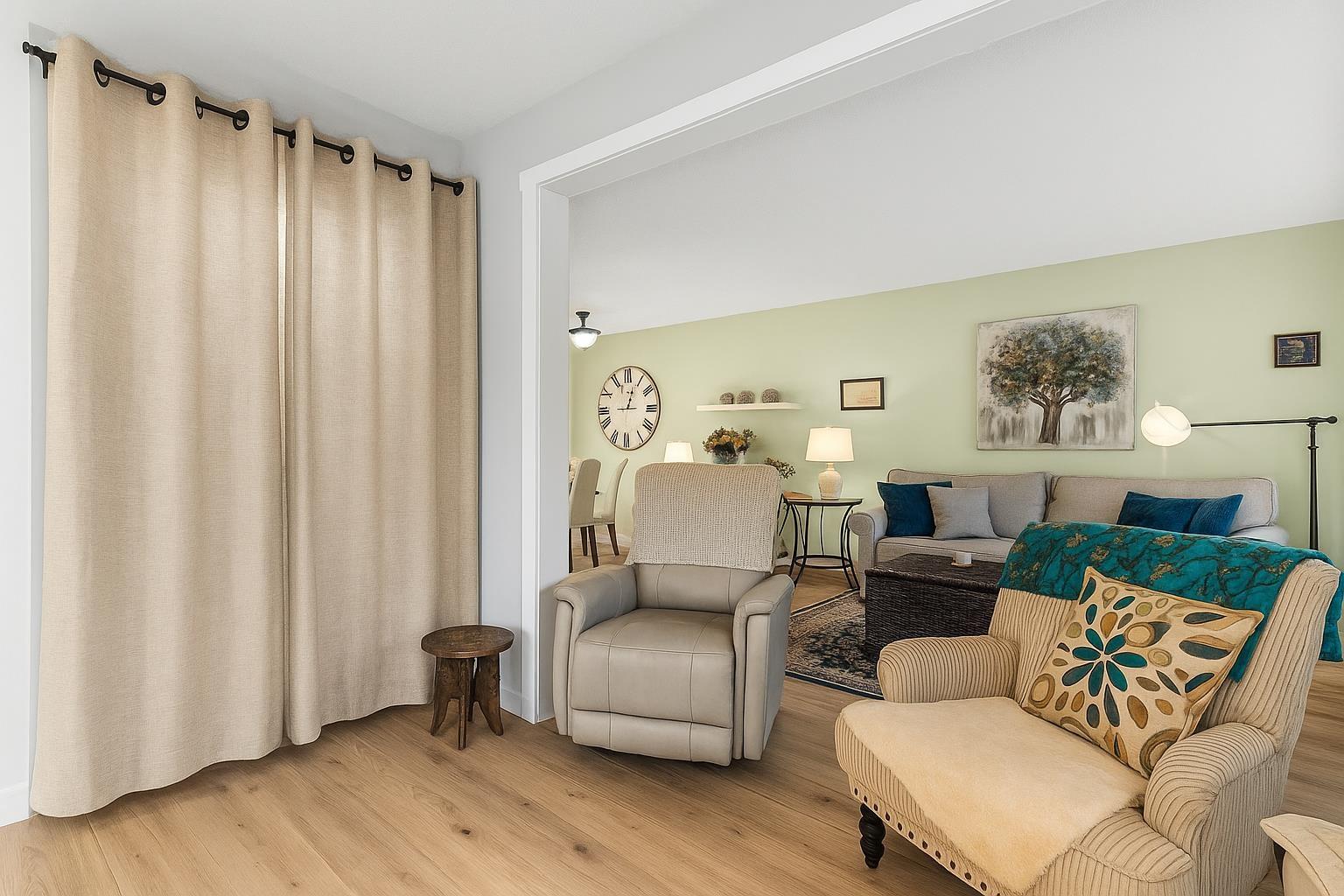 103 1555 Fir Street, White Rock, British Columbia  V4B 4B6 - Photo 11 - R3097878