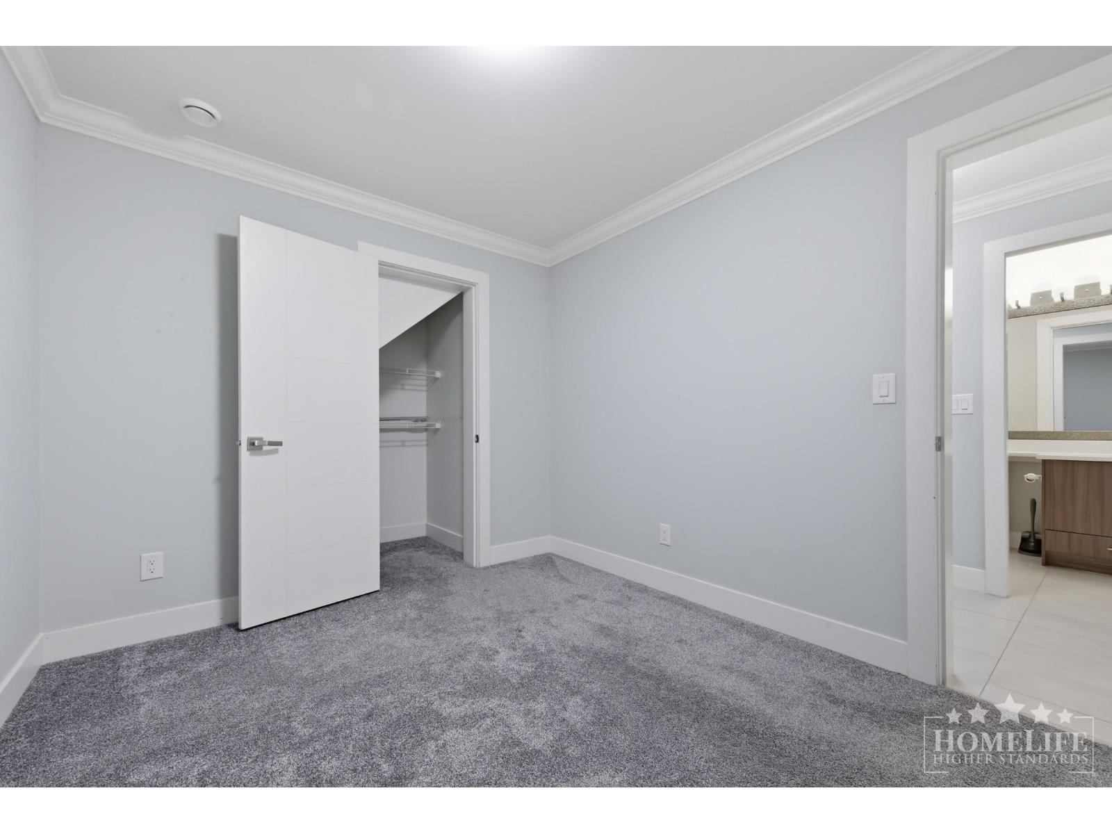 Basement 14032 60 Avenue, Surrey, British Columbia  V3X 2N2 - Photo 9 - R3097876