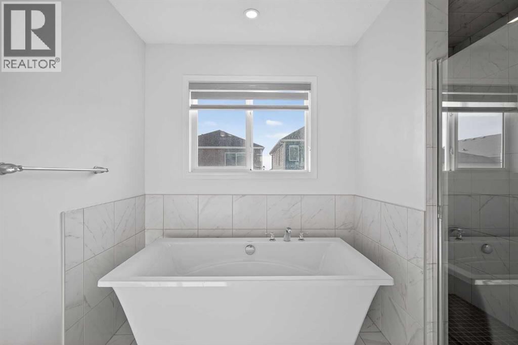 82 Osborne Common Sw, Airdrie, Alberta  T4B 5E4 - Photo 21 - A2284872