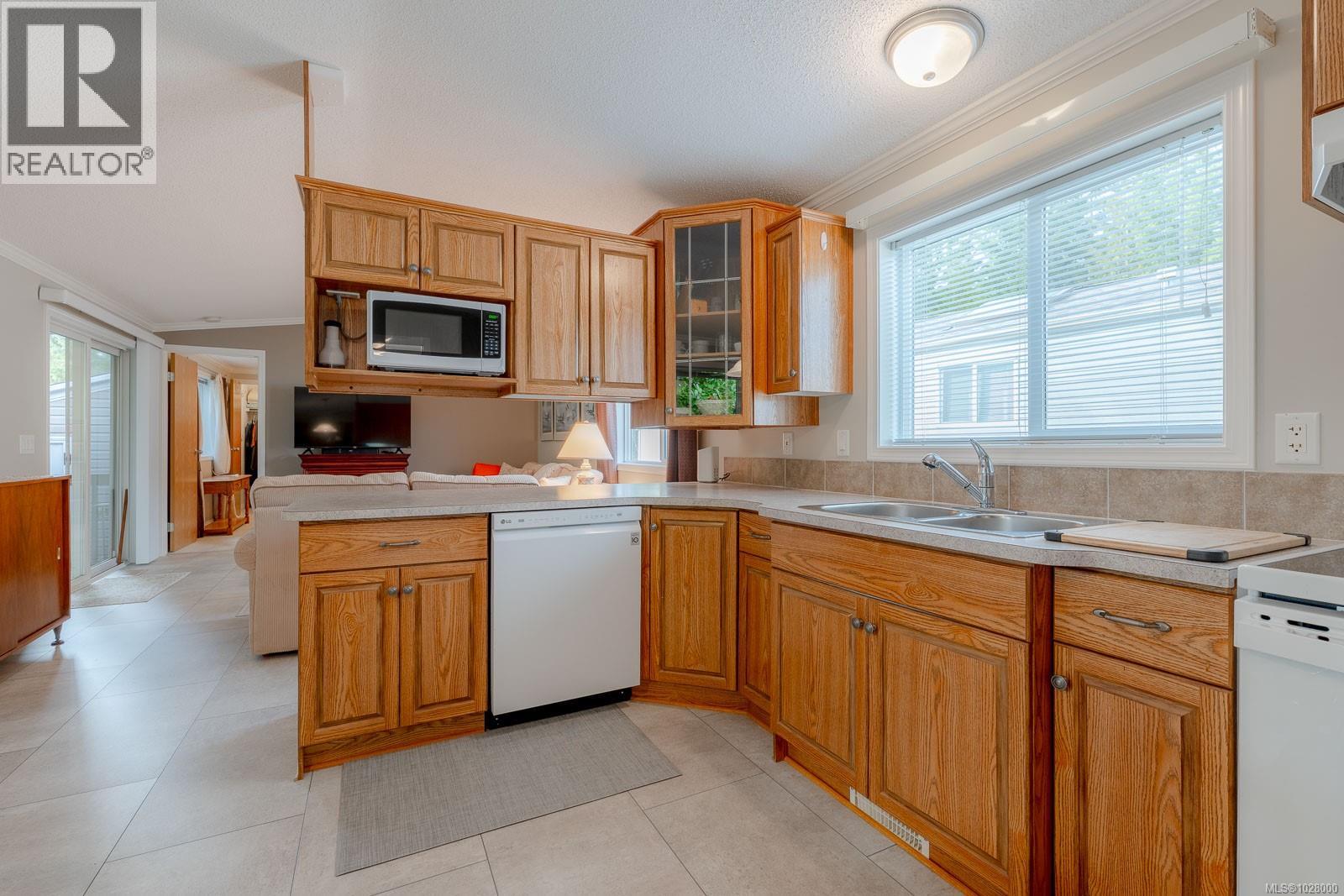 103 10325 Lakeshore Rd, Port Alberni, British Columbia  V9Y 8Z6 - Photo 5 - 1028000