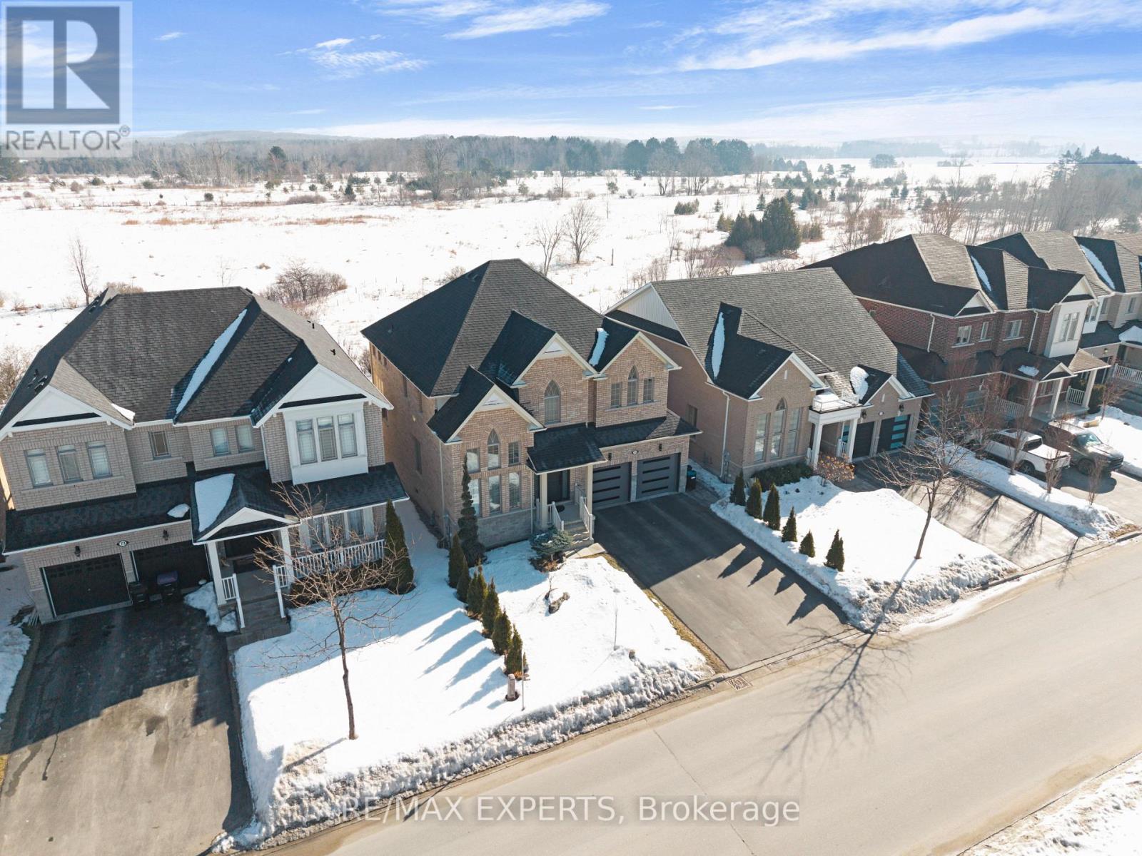 75 Turner Drive, New Tecumseth (Tottenham), Ontario  L0G 1W0 - Photo 7 - N12864114