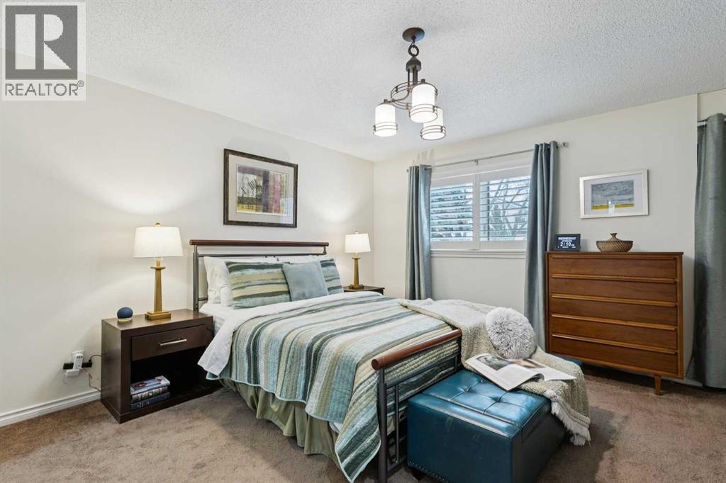 48 Deer Ridge Close Se, Calgary, Alberta  T2J 7C2 - Photo 15 - A2290007