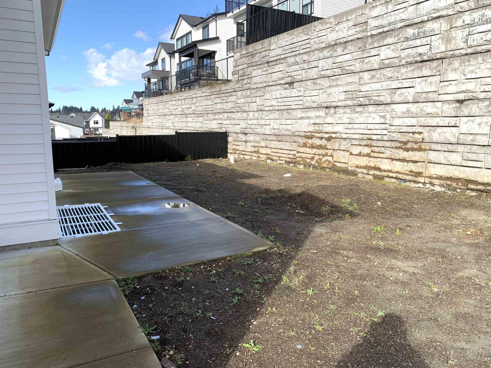 34007 Barker Court, Mission, British Columbia  V2V 6B2 - Photo 6 - R3097302