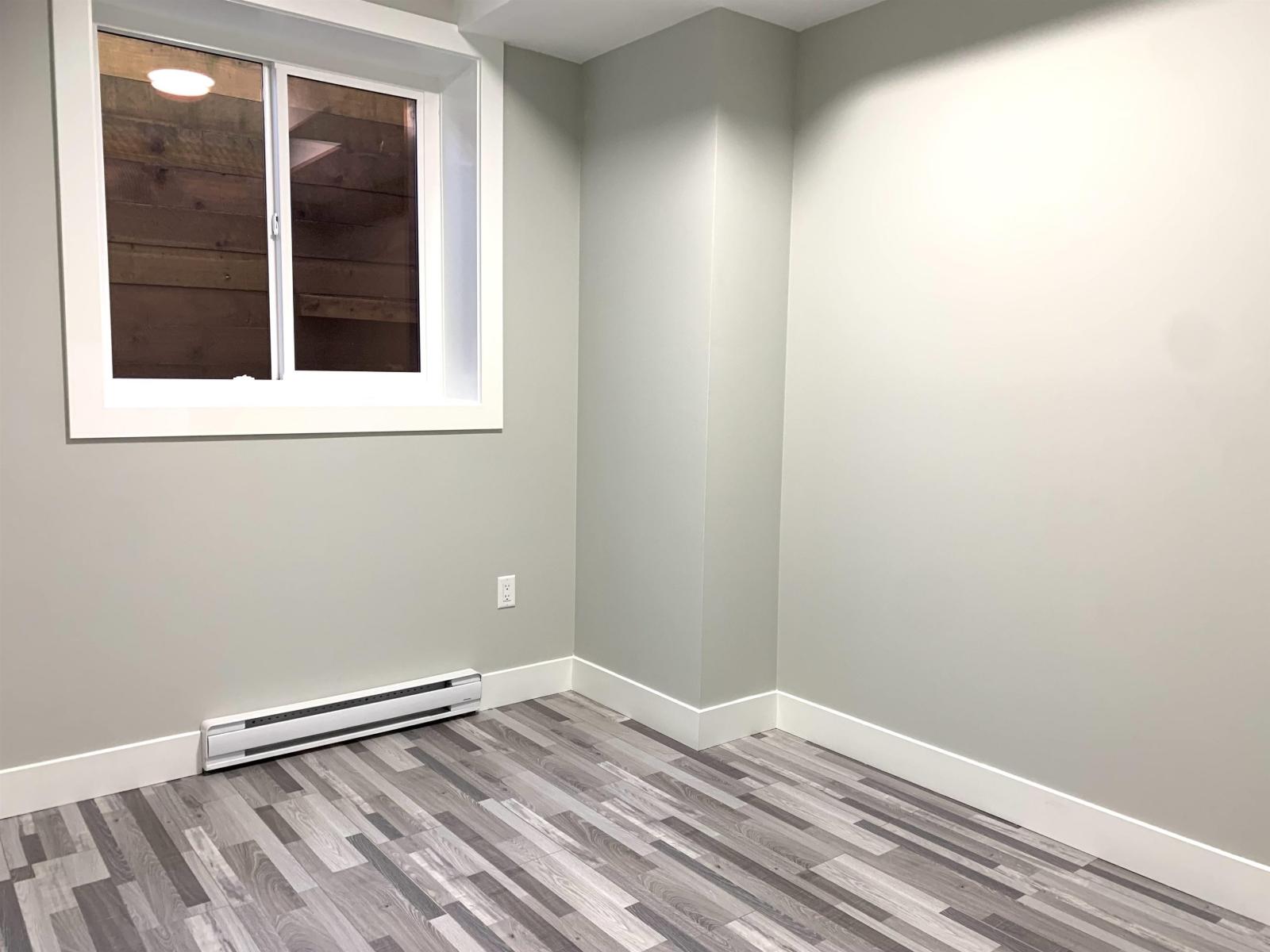 34007 Barker Court, Mission, British Columbia  V2V 6B2 - Photo 25 - R3097302