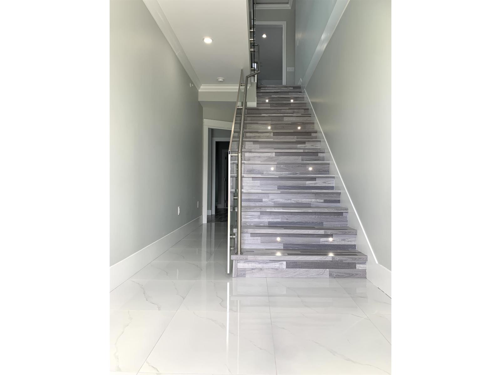 34007 Barker Court, Mission, British Columbia  V2V 6B2 - Photo 21 - R3097302