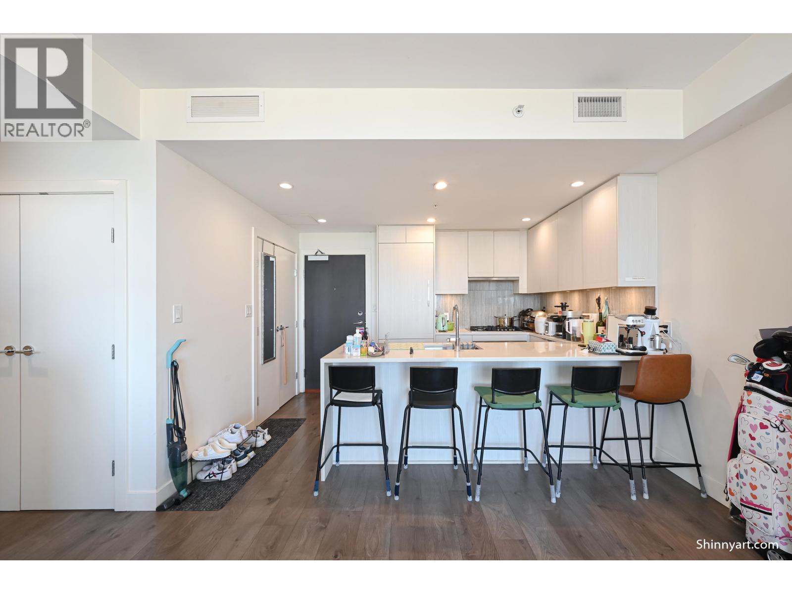 2303 5051 Imperial Street, Burnaby, British Columbia  V5J 0J3 - Photo 7 - R3074019