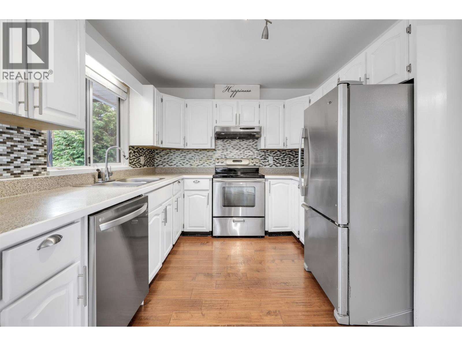 23003 Reid Avenue, Maple Ridge, British Columbia  V2X 0C2 - Photo 7 - R3097633