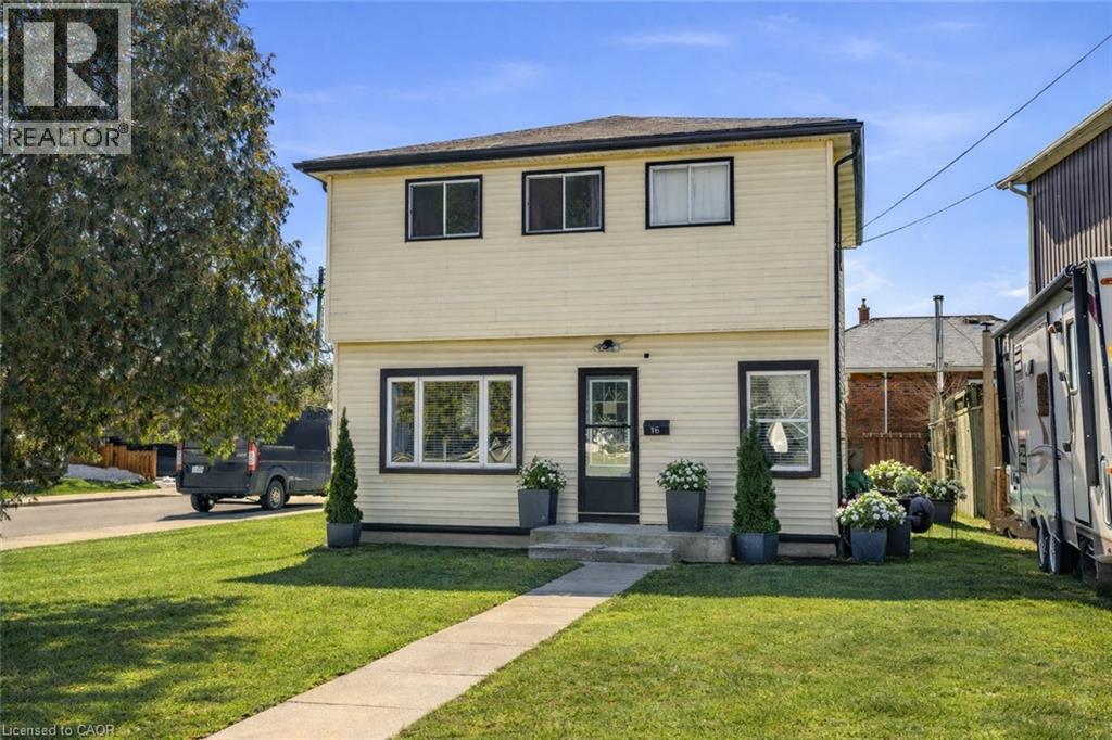 16 MUNN Street, Hamilton, Ontario