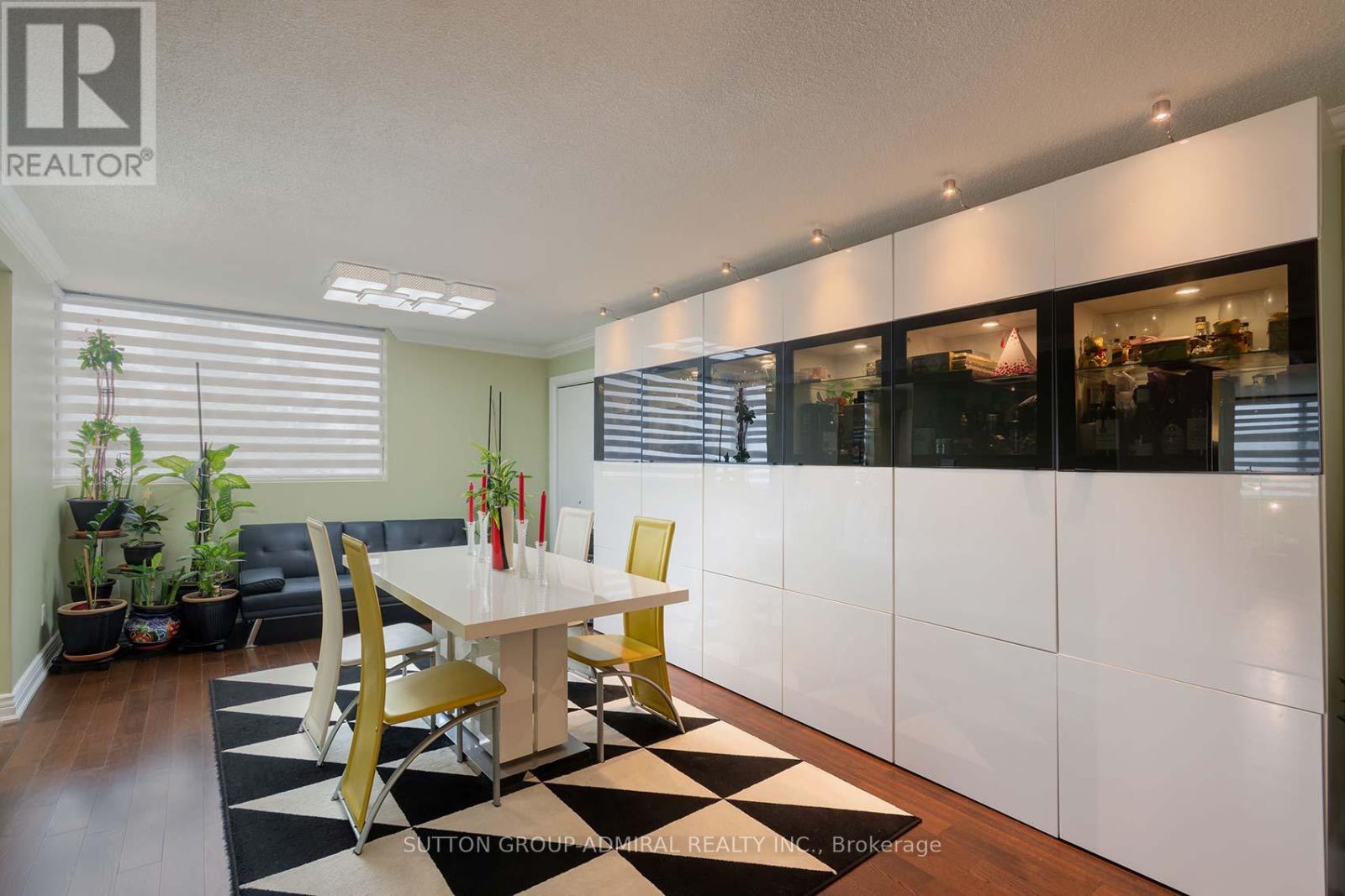 402 - 133 Torresdale Avenue, Toronto, Ontario  M2R 3T2 - Photo 8 - C12819328