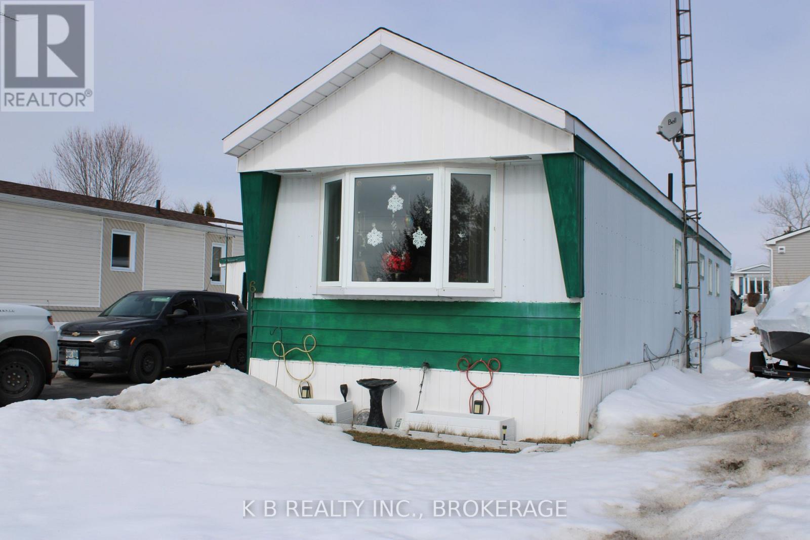 6 CEDAR STREET W, Greater Napanee, Ontario