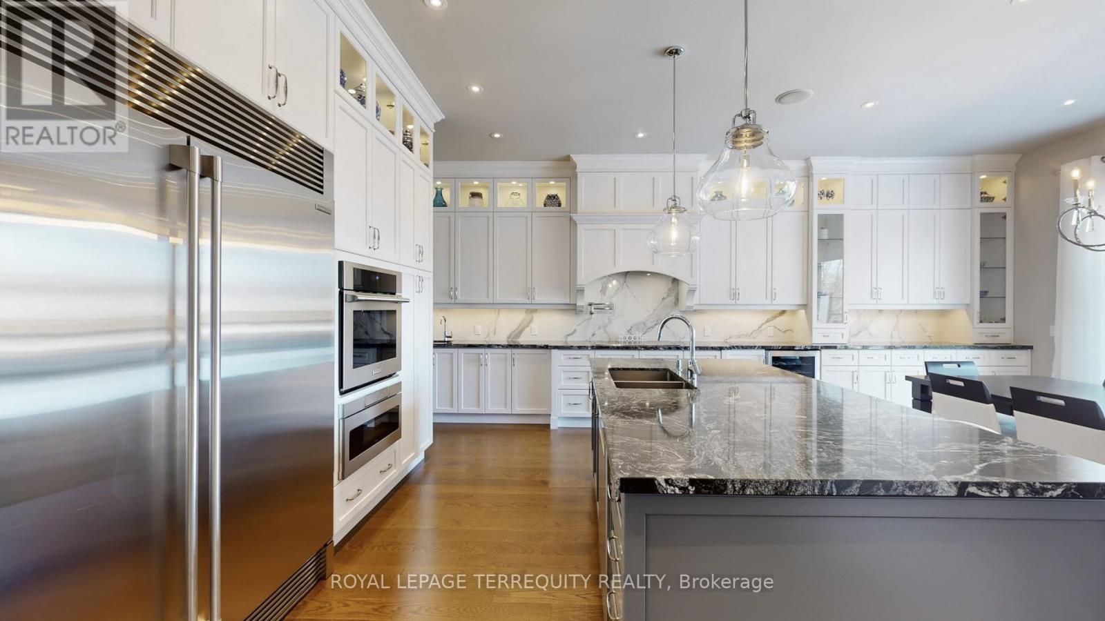 537 Marksbury Road, Pickering, Ontario  L1W 2S7 - Photo 13 - E12864082