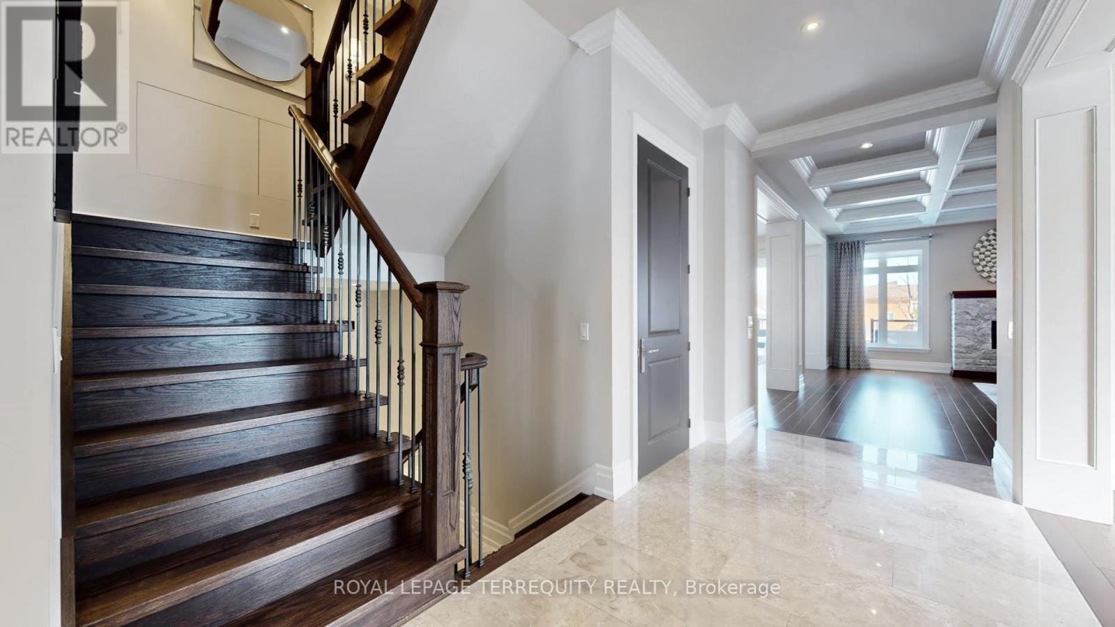 537 Marksbury Road, Pickering, Ontario  L1W 2S7 - Photo 5 - E12864082