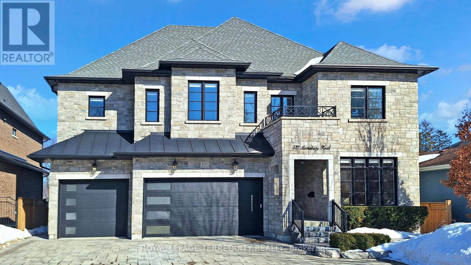 537 Marksbury Road, Pickering, Ontario  L1W 2S7 - Photo 2 - E12864082