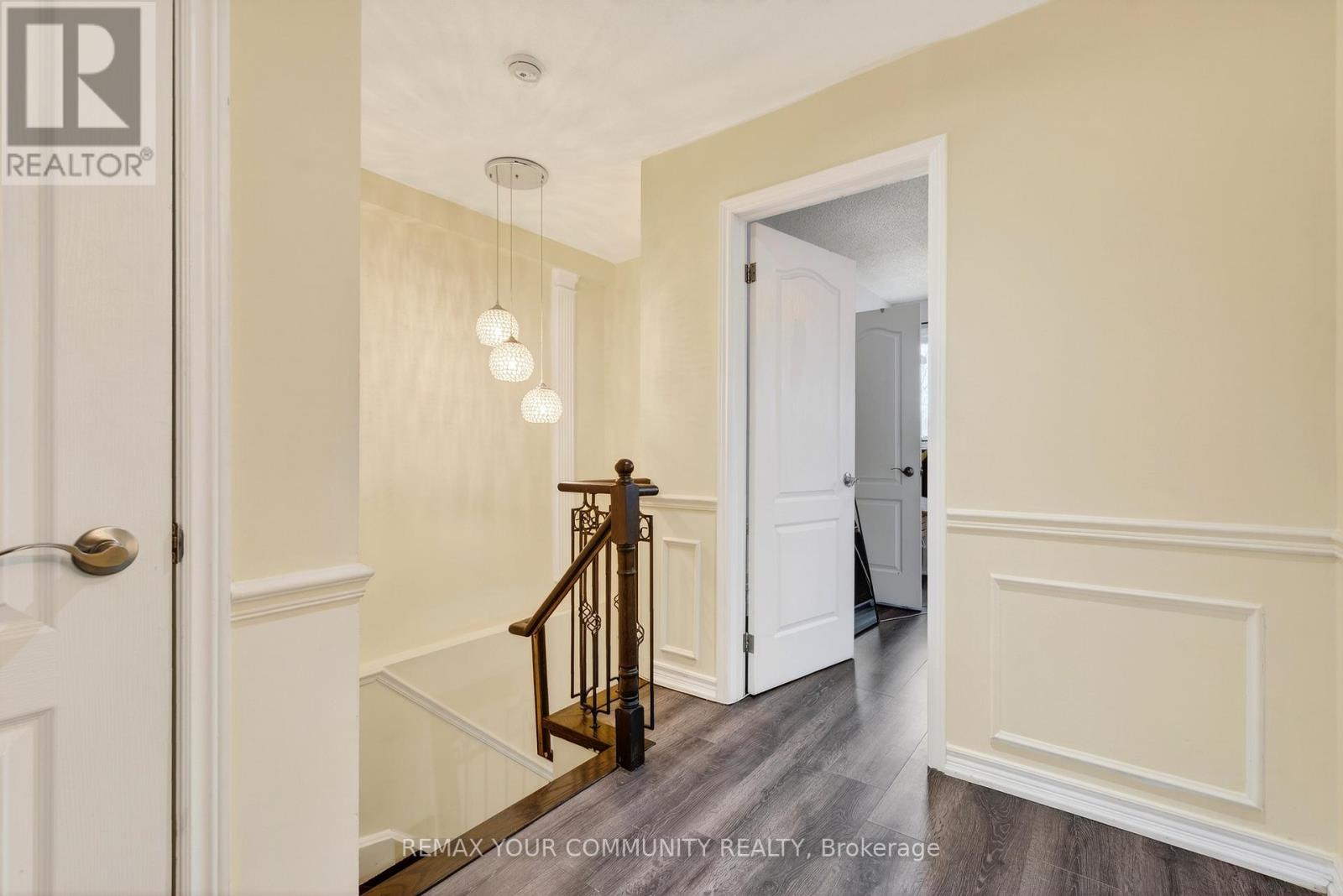 27 Pugsley Avenue, Richmond Hill, Ontario  L4C 8V2 - Photo 14 - N12721962