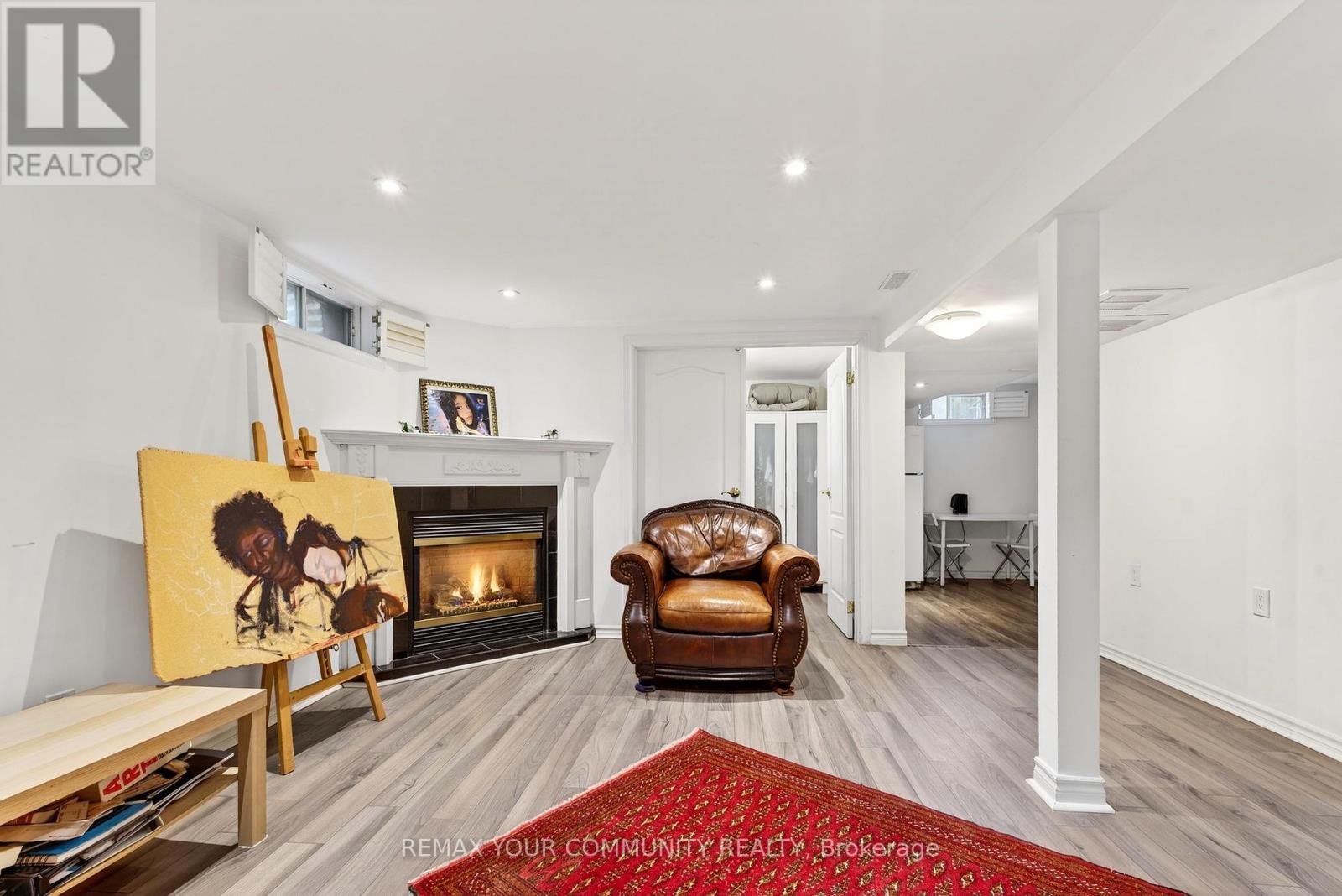 27 Pugsley Avenue, Richmond Hill, Ontario  L4C 8V2 - Photo 24 - N12721962