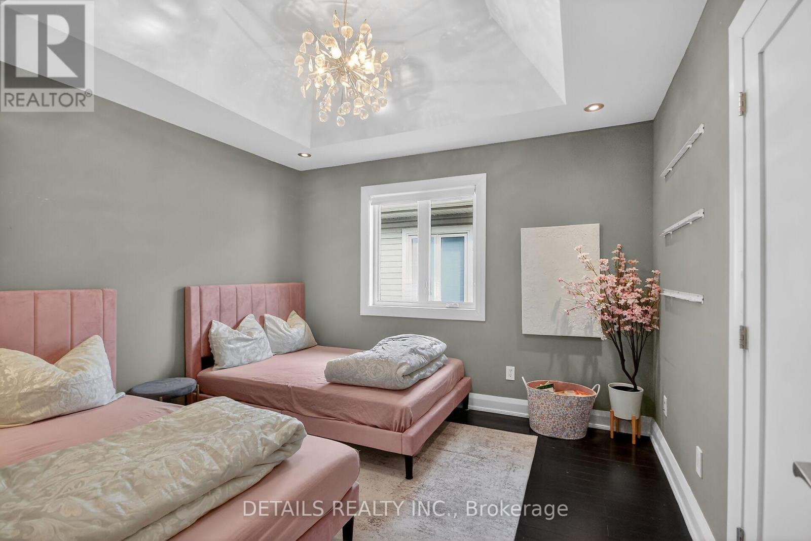 71 Eleanor Drive, Ottawa, Ontario  K2E 6A1 - Photo 23 - X12864142