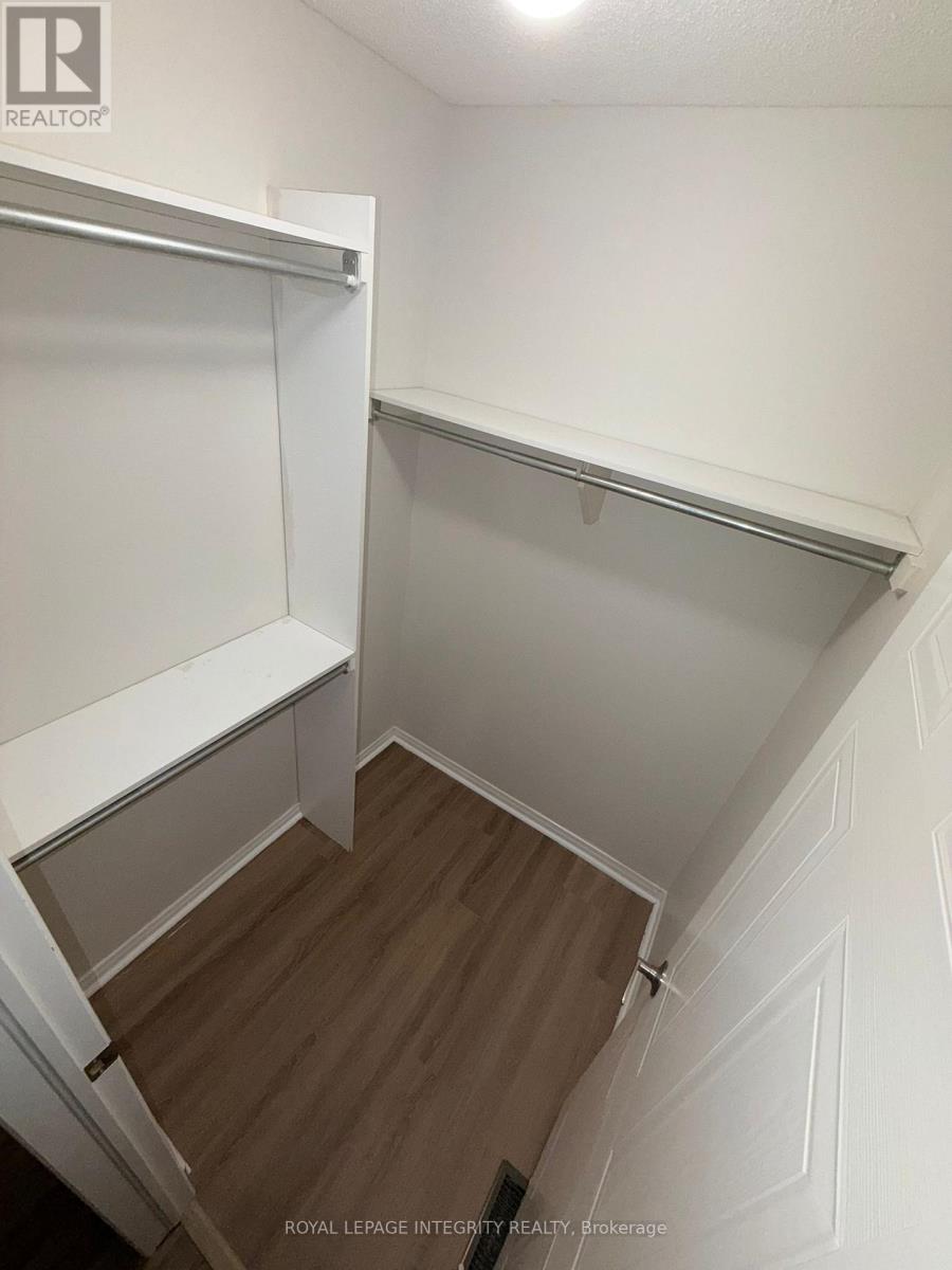 274 Sandhill Road, Ottawa, Ontario  K2K 2V7 - Photo 16 - X12864162