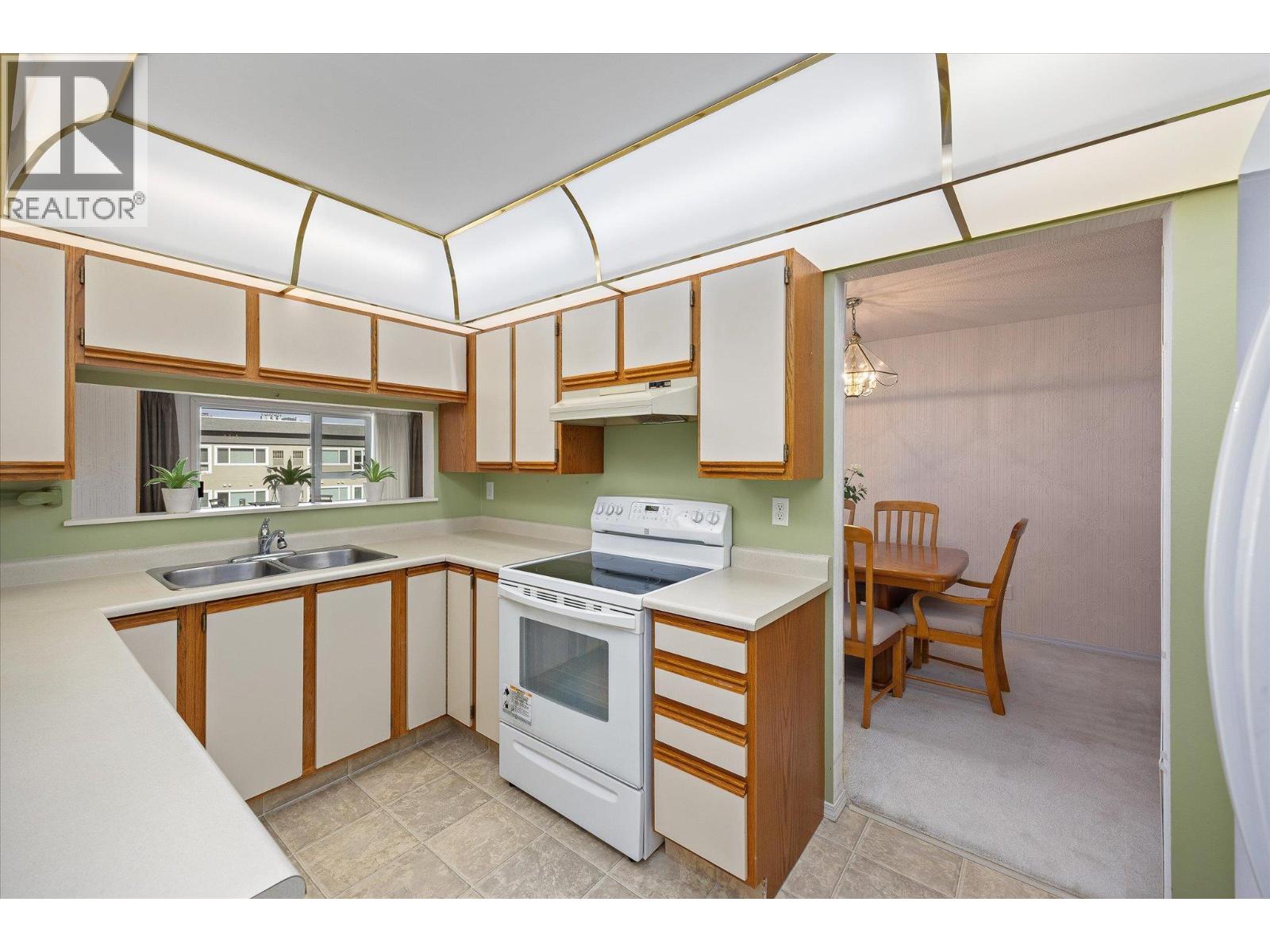 1045 Sutherland Avenue Unit# 306, Kelowna, British Columbia  V1Y 5Y1 - Photo 7 - 10377668