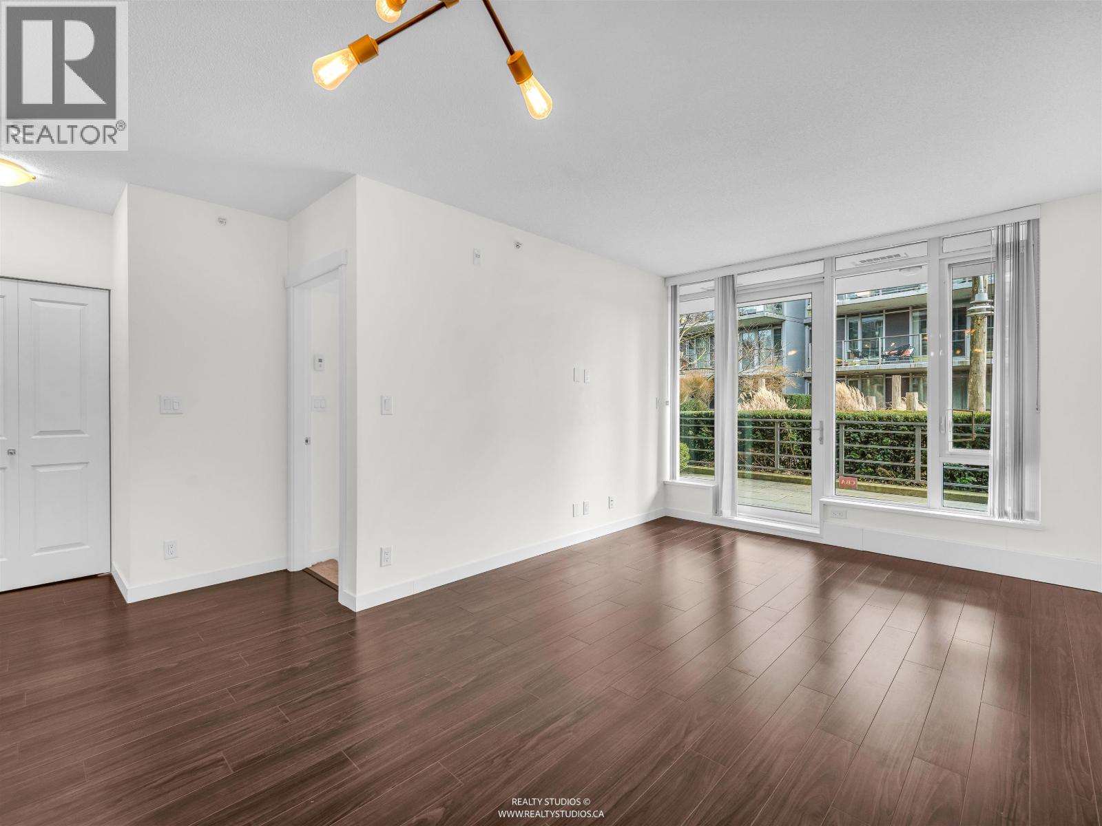 106 3162 Riverwalk Avenue, Vancouver, British Columbia  V5S 0B7 - Photo 4 - R3097702