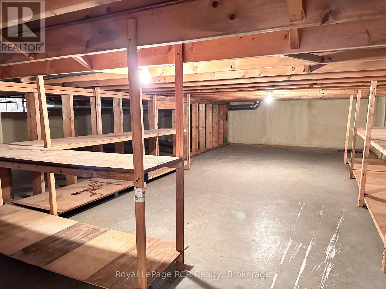 218 4th Street Crescent, Hanover, Ontario  N4N 3S2 - Photo 46 - X12467712