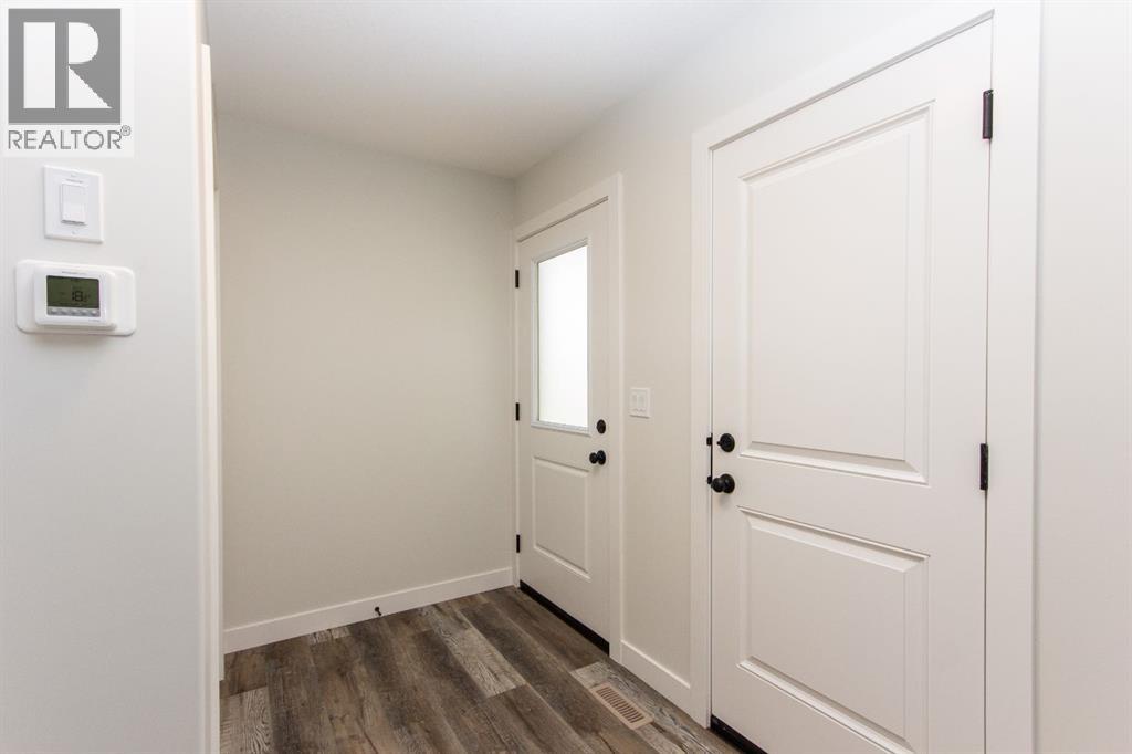 6303 58 Street, Ponoka, Alberta  T4J 0C4 - Photo 5 - A2290797