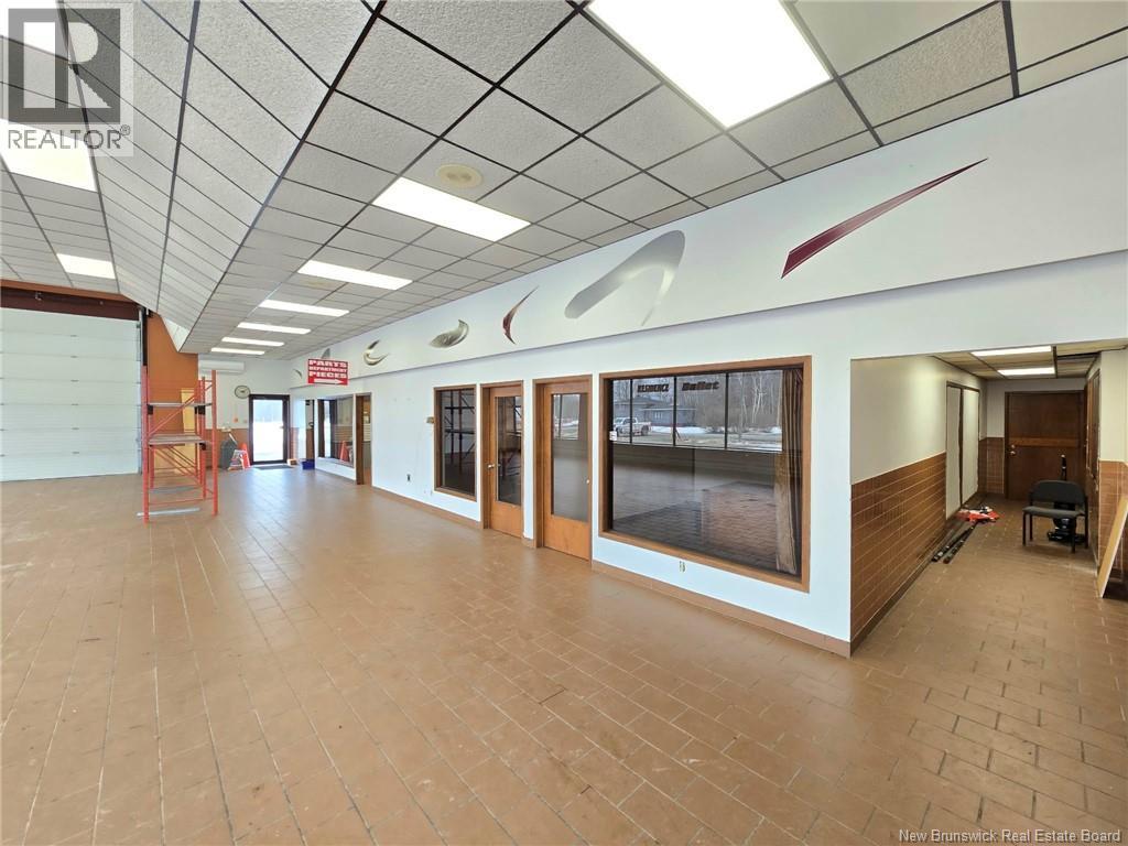 2886 Miramichi Avenue, Bathurst, New Brunswick  E2A 3Z3 - Photo 31 - NB134697