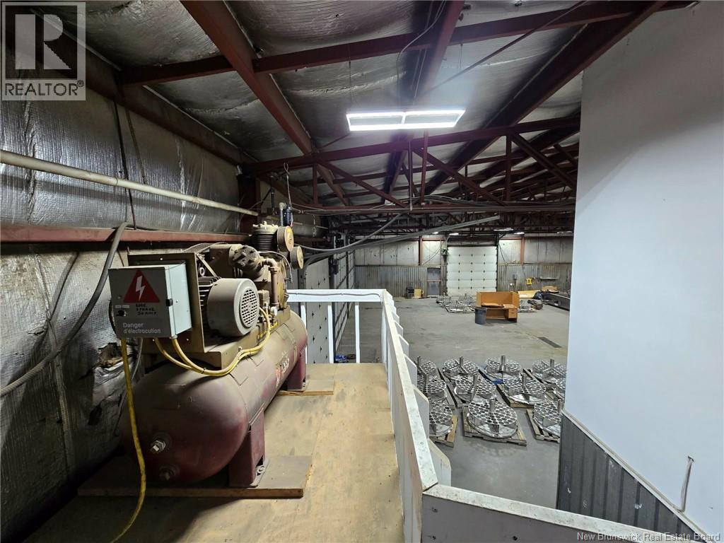 2886 Miramichi Avenue, Bathurst, New Brunswick  E2A 3Z3 - Photo 17 - NB134697