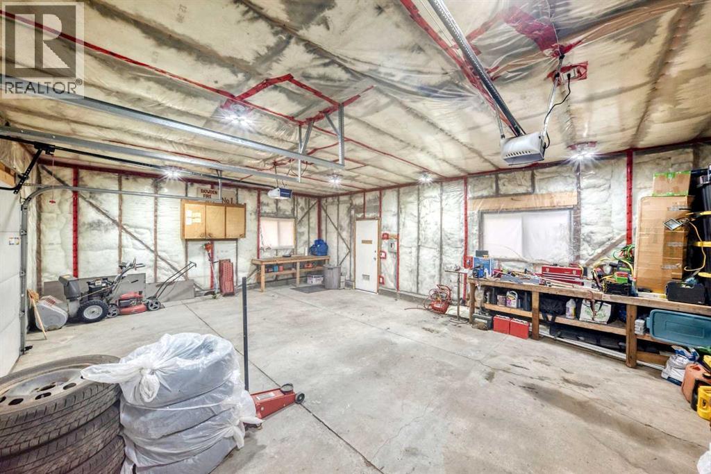 2035 20th Avenue, Bowden, Alberta  T0M 0K0 - Photo 42 - A2270378