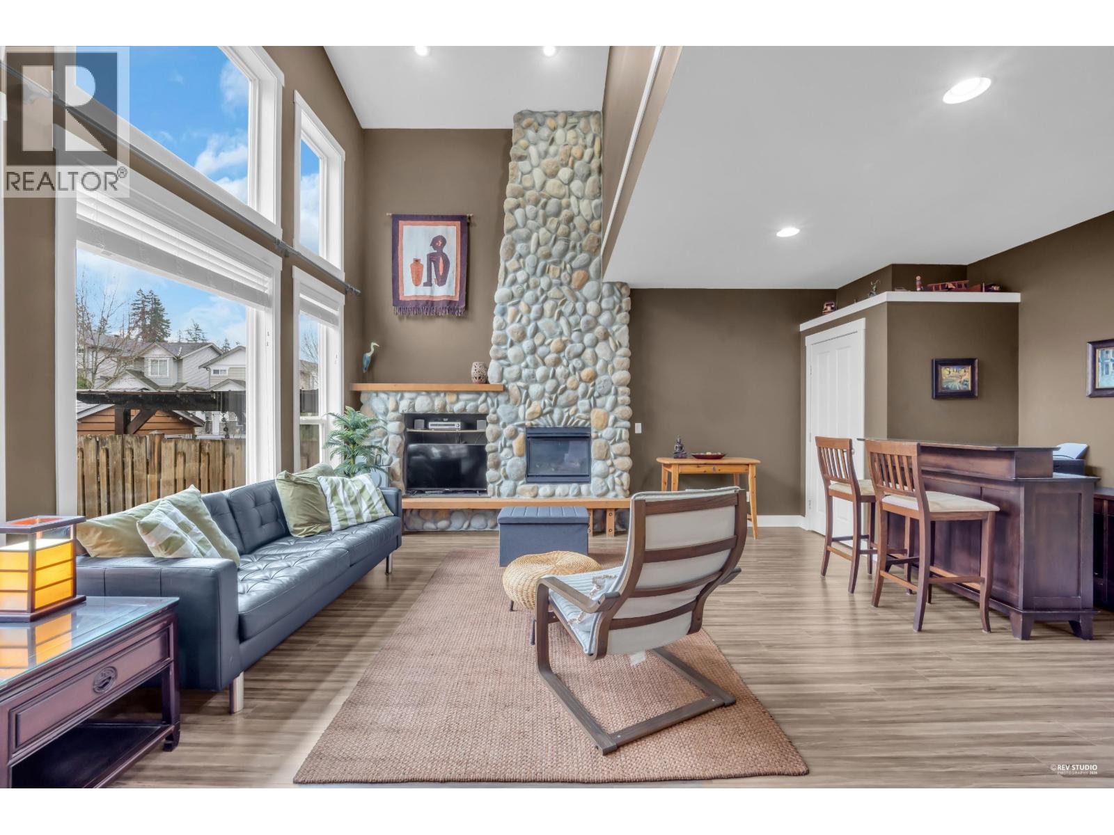 10328 243a Street, Maple Ridge, British Columbia  V2W 2C7 - Photo 3 - R3097743