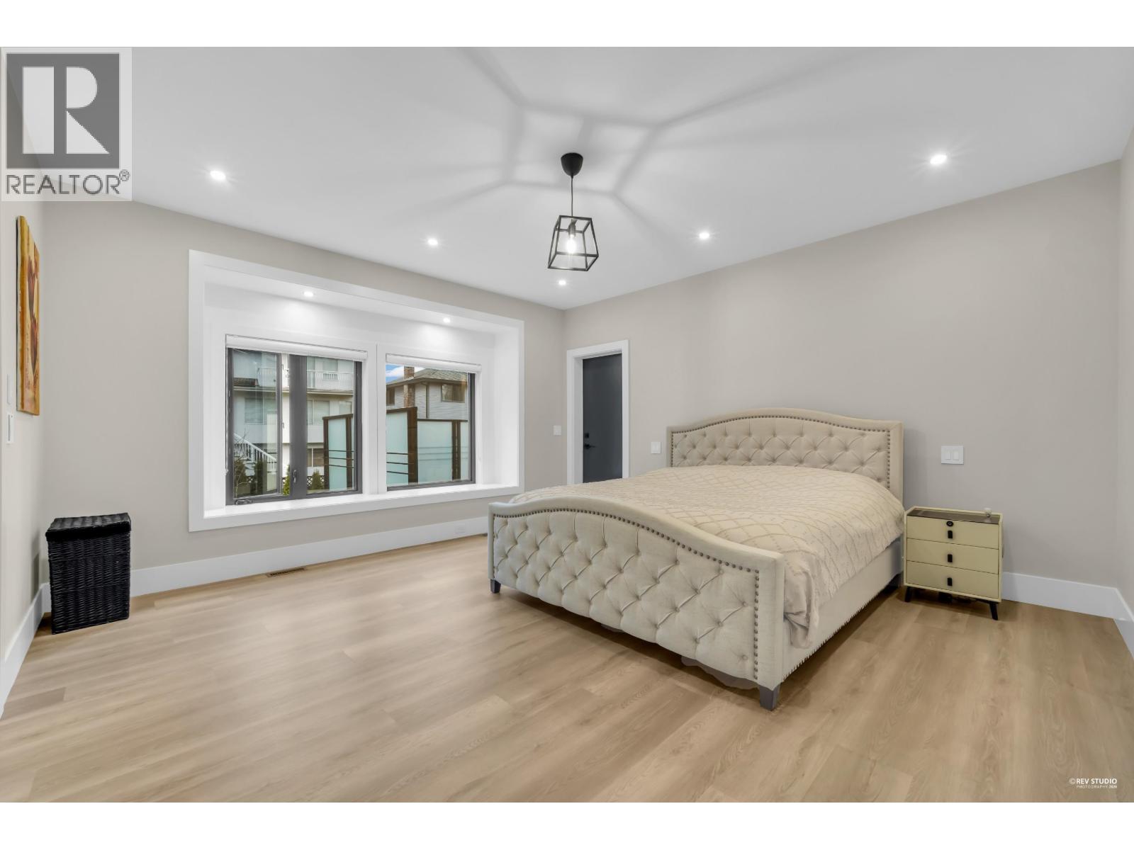 8230 Lakefield Drive, Burnaby, British Columbia  V5E 4G7 - Photo 18 - R3097563