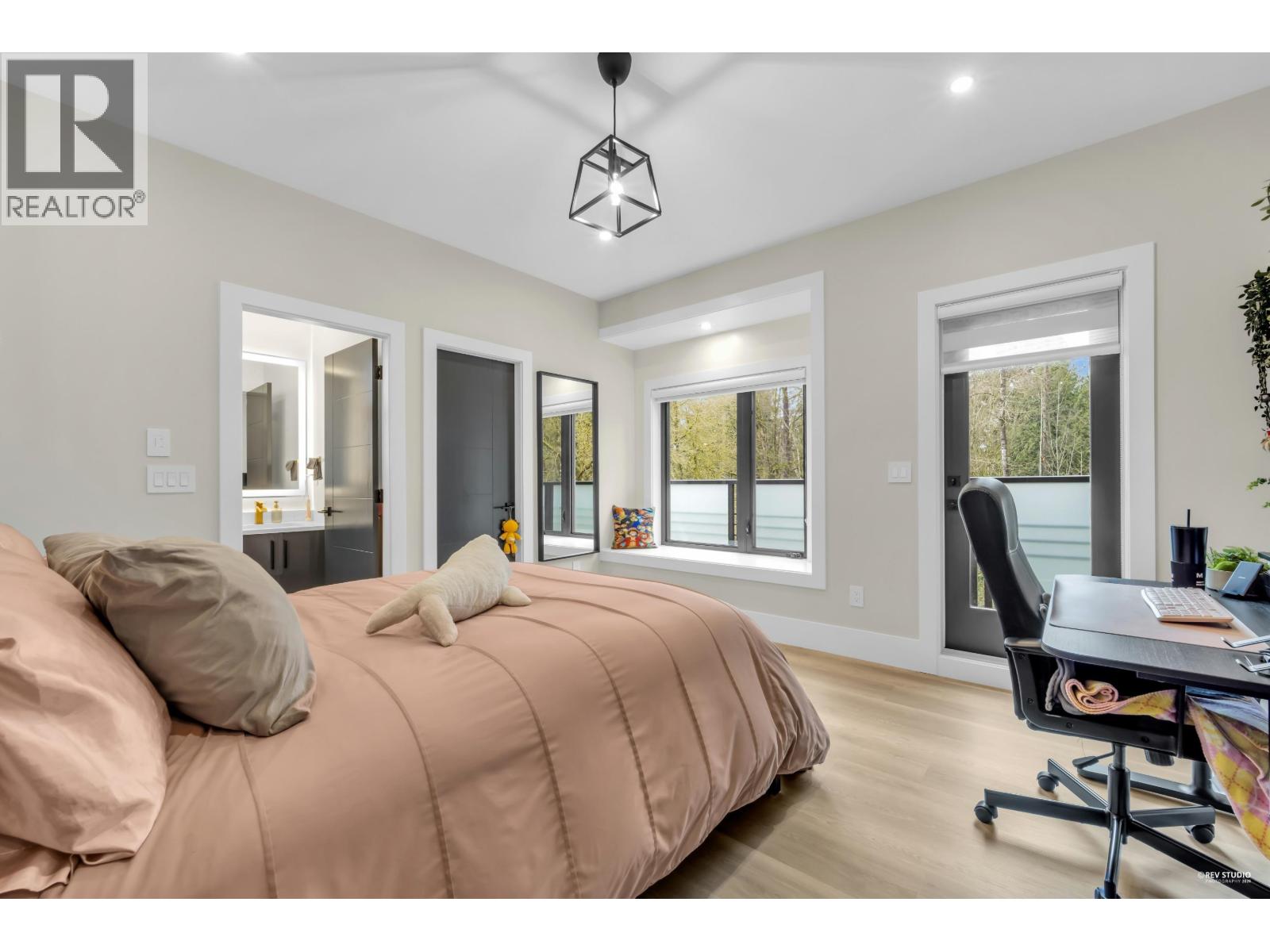 8230 Lakefield Drive, Burnaby, British Columbia  V5E 4G7 - Photo 23 - R3097563