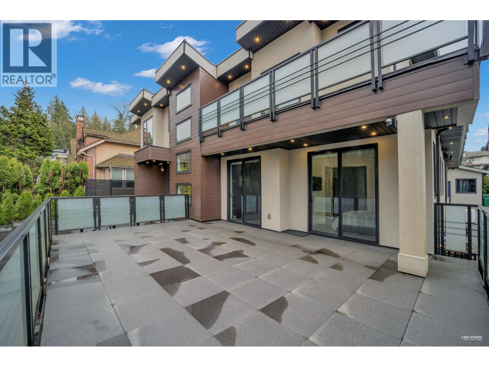 8230 Lakefield Drive, Burnaby, British Columbia  V5E 4G7 - Photo 34 - R3097563