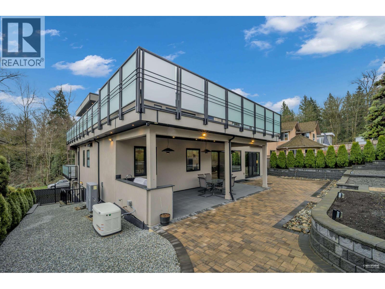 8230 Lakefield Drive, Burnaby, British Columbia  V5E 4G7 - Photo 35 - R3097563