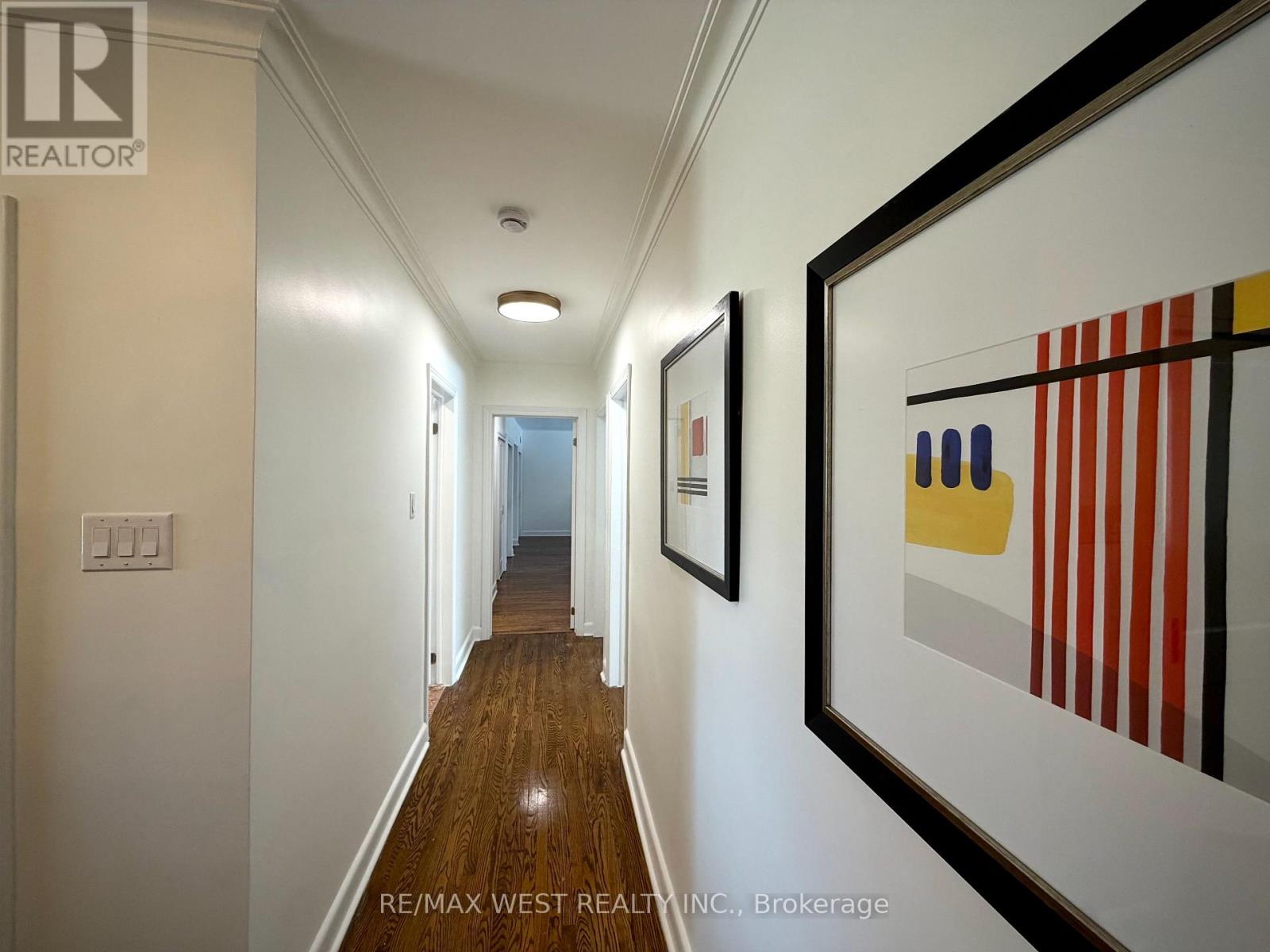 416 The Kingsway, Toronto, Ontario  M9A 3V9 - Photo 22 - W12858548