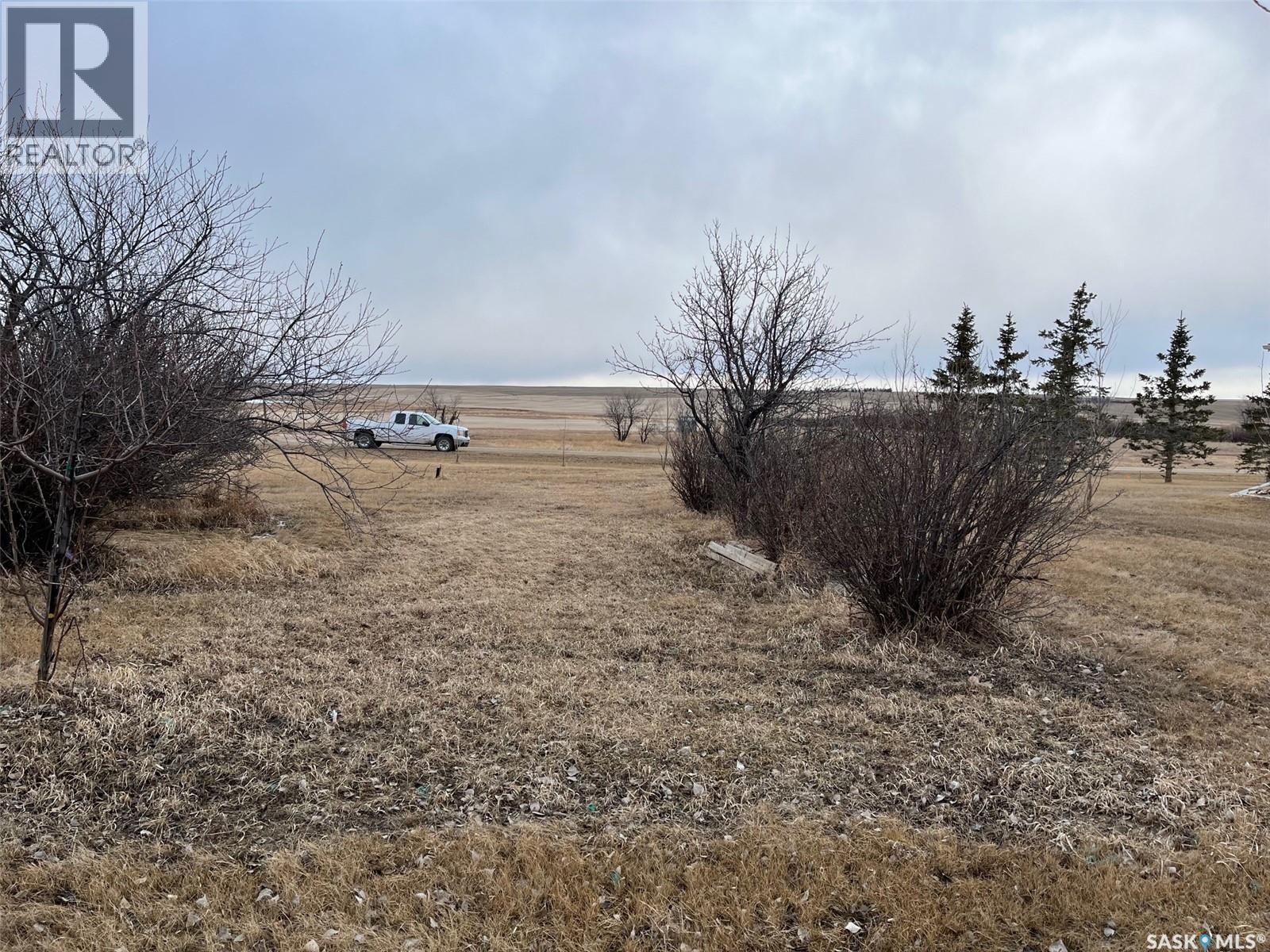 107 1st Avenue E, Lafleche, Saskatchewan  S0H 2K0 - Photo 2 - SK030060